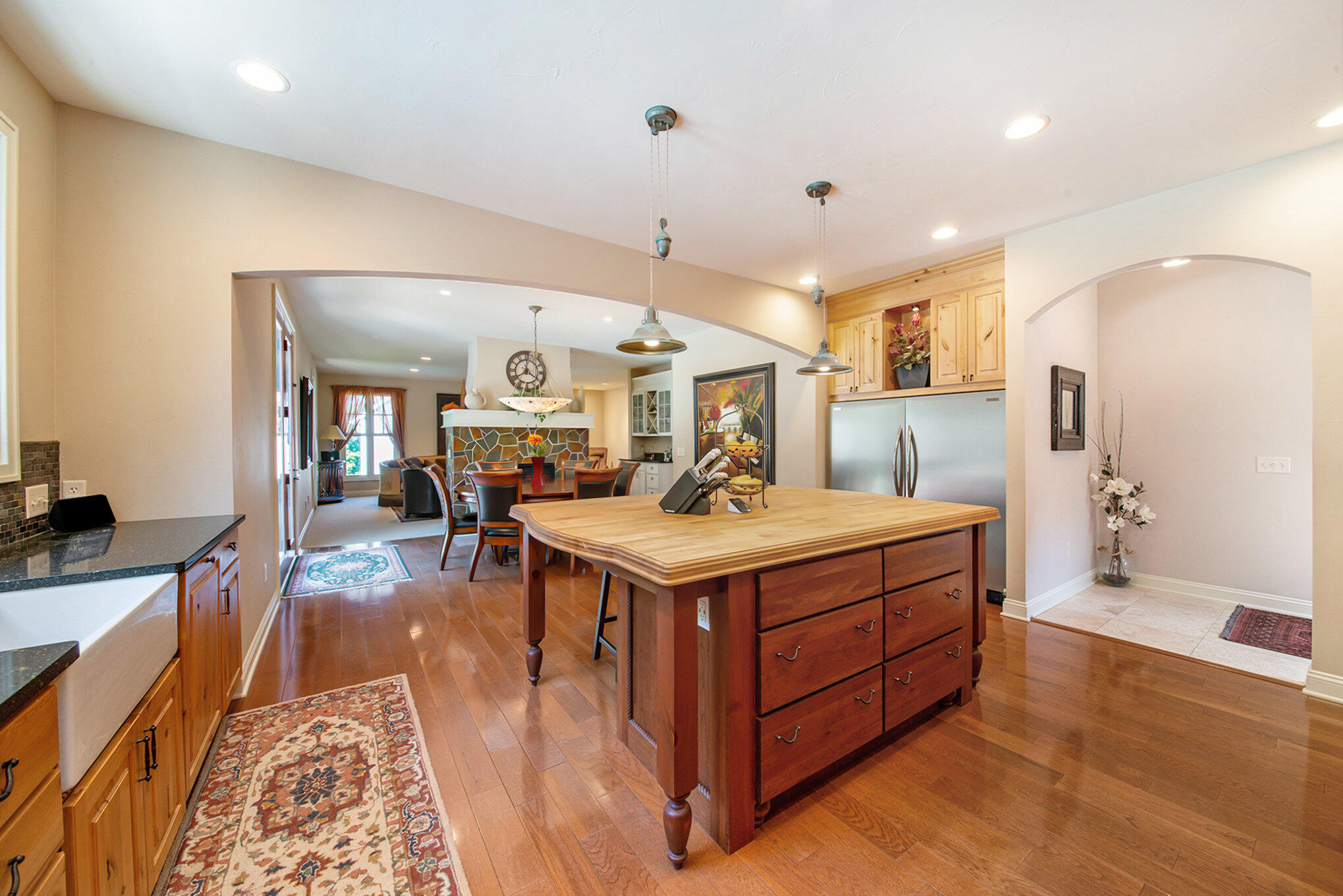 3682 River Isle Court Ne Property Photo 17