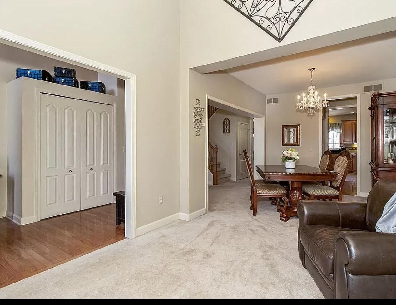 16544 Mulberry Way Property Photo 8