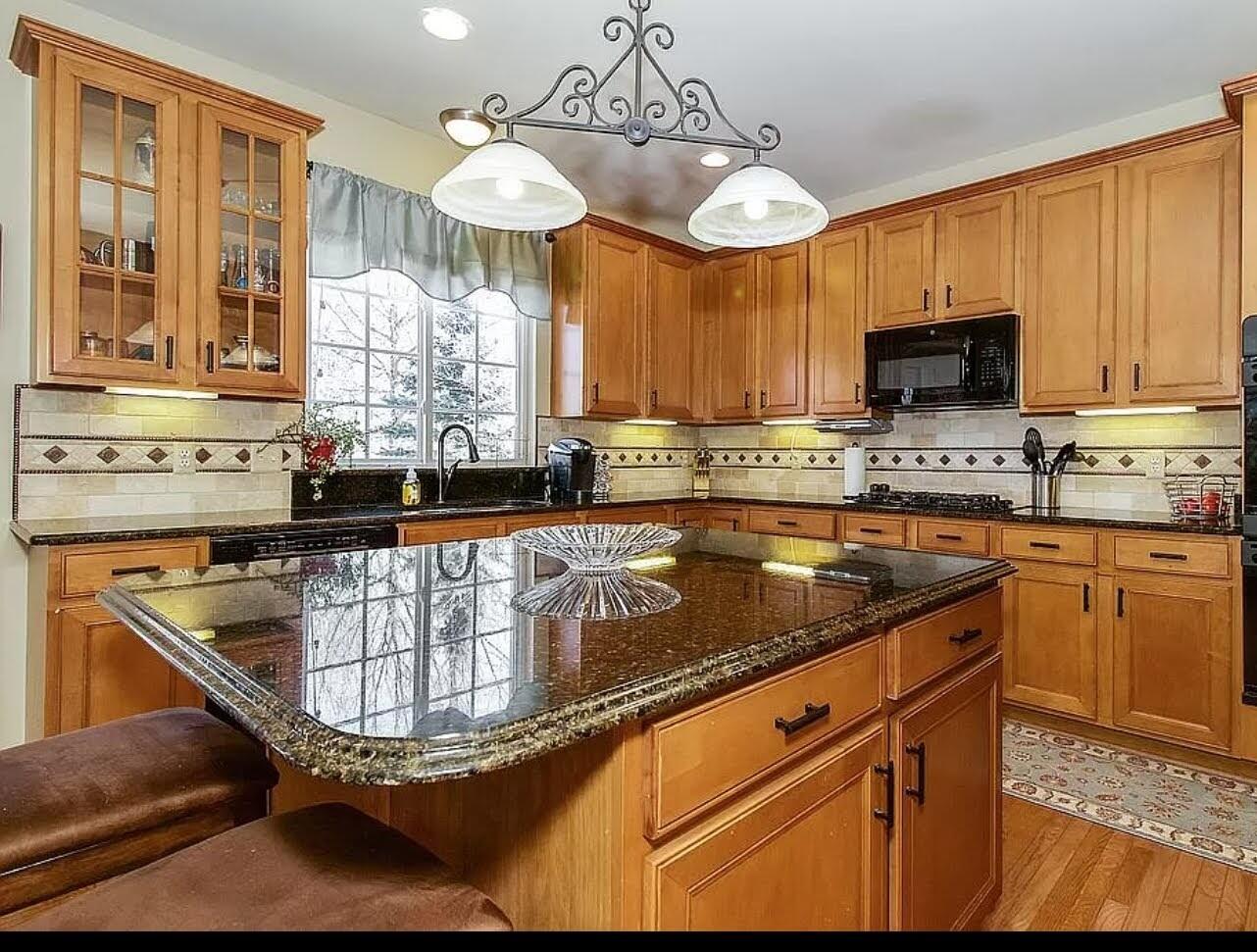 16544 Mulberry Way Property Photo 17