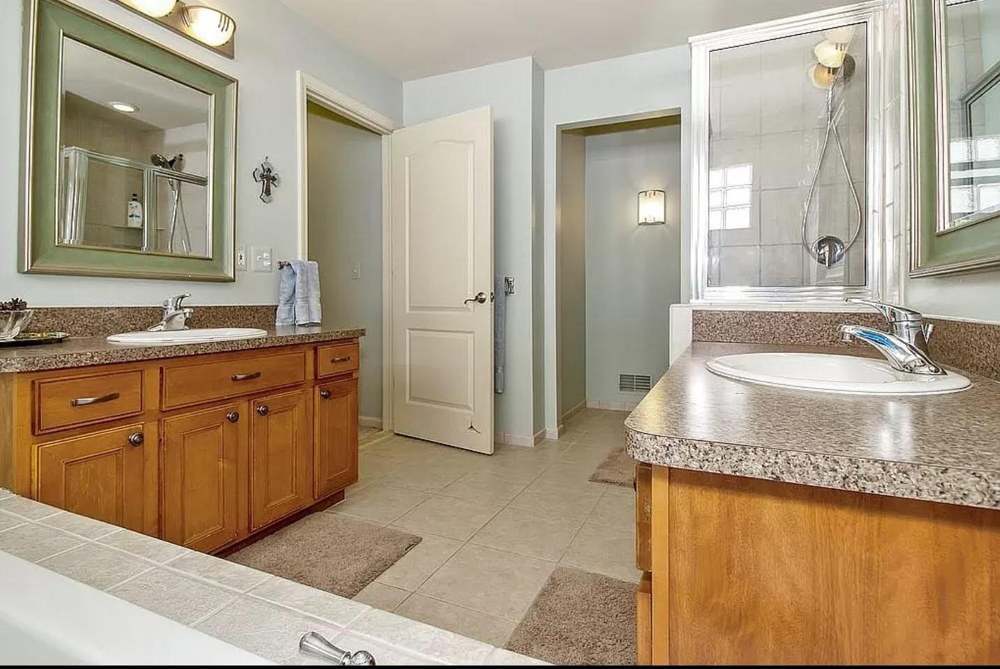 16544 Mulberry Way Property Photo 27