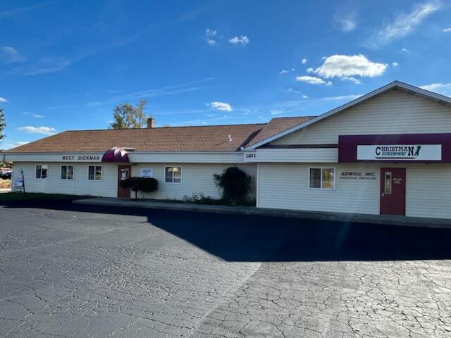 2851 W Dickman Road Property Photo 3