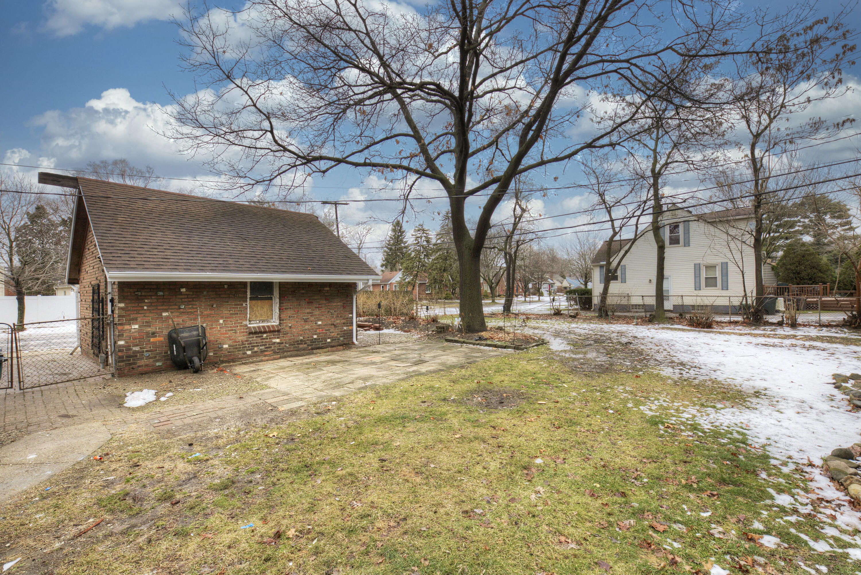 768 Pinecrest Drive Property Photo 43