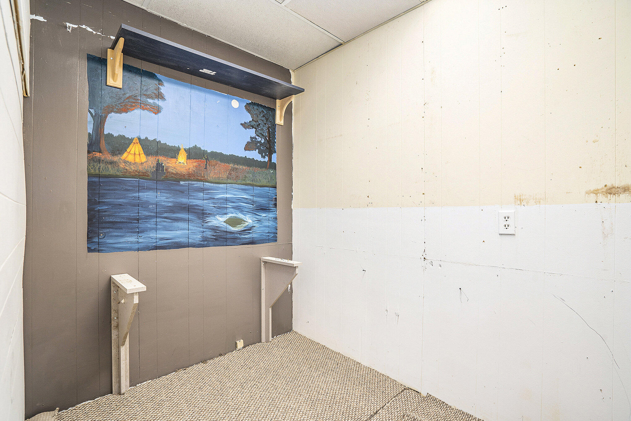 110-106 Locust Street Property Photo 16