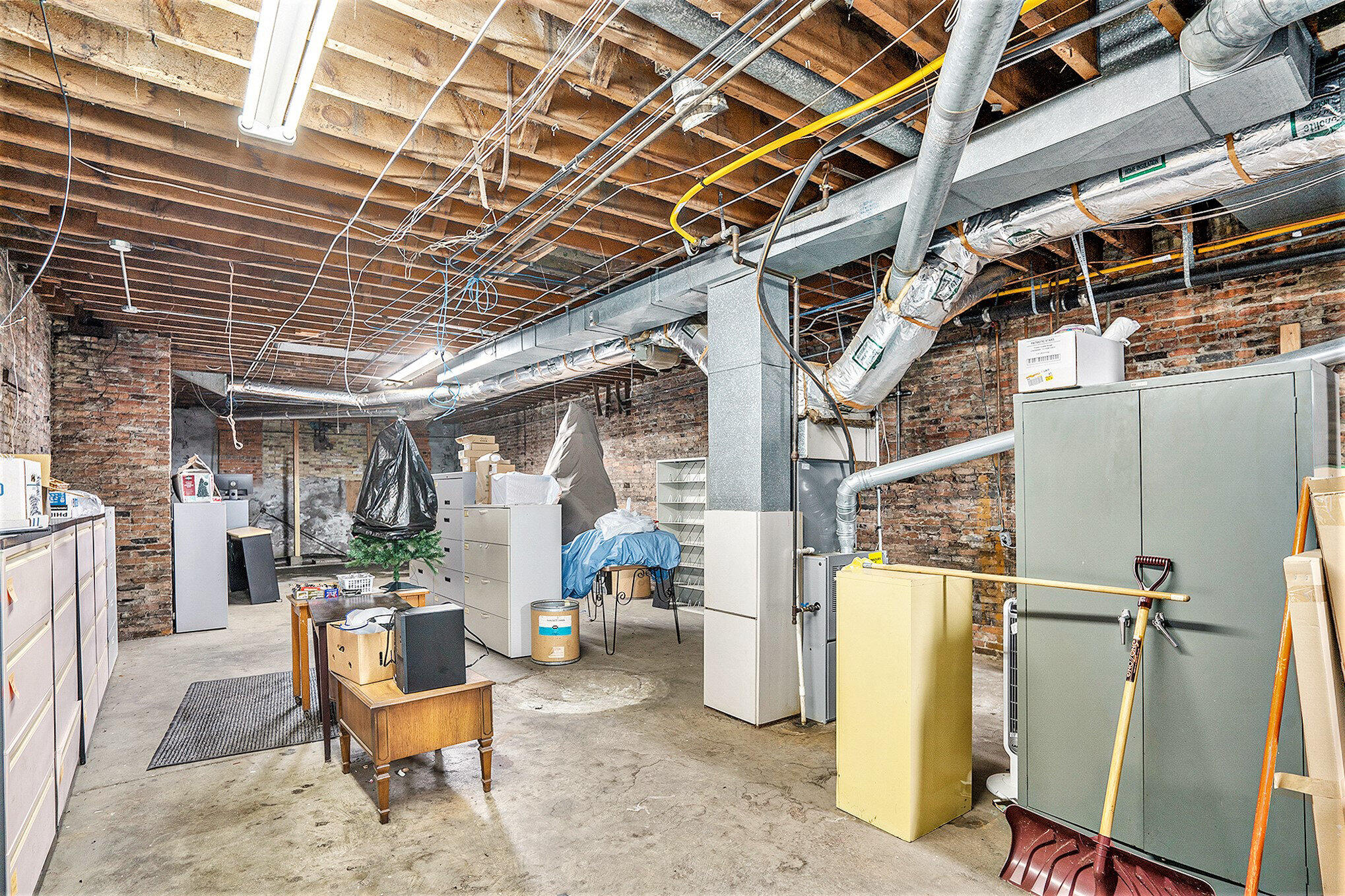 110-106 Locust Street Property Photo 44