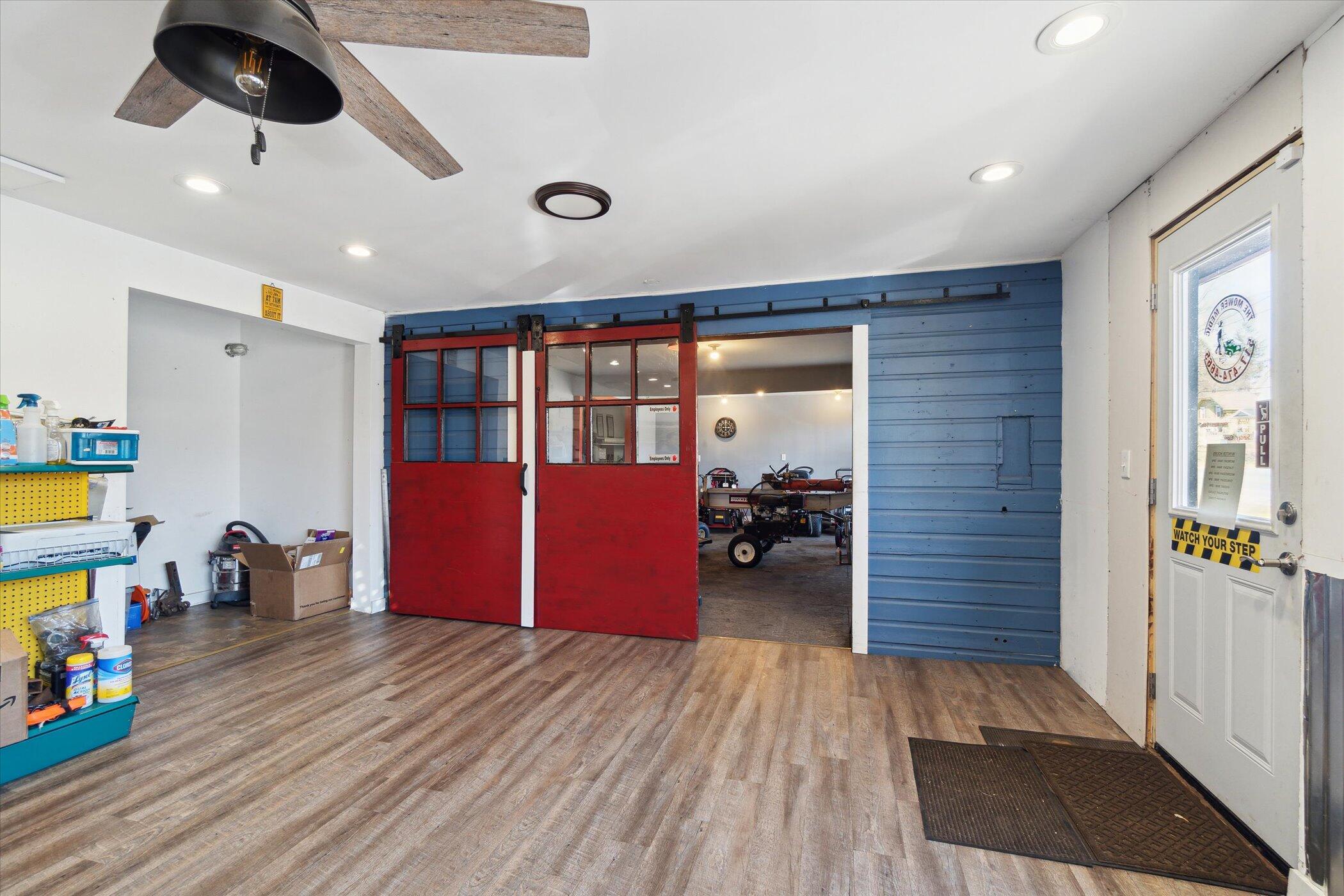 3010 Francis Street Property Photo 5