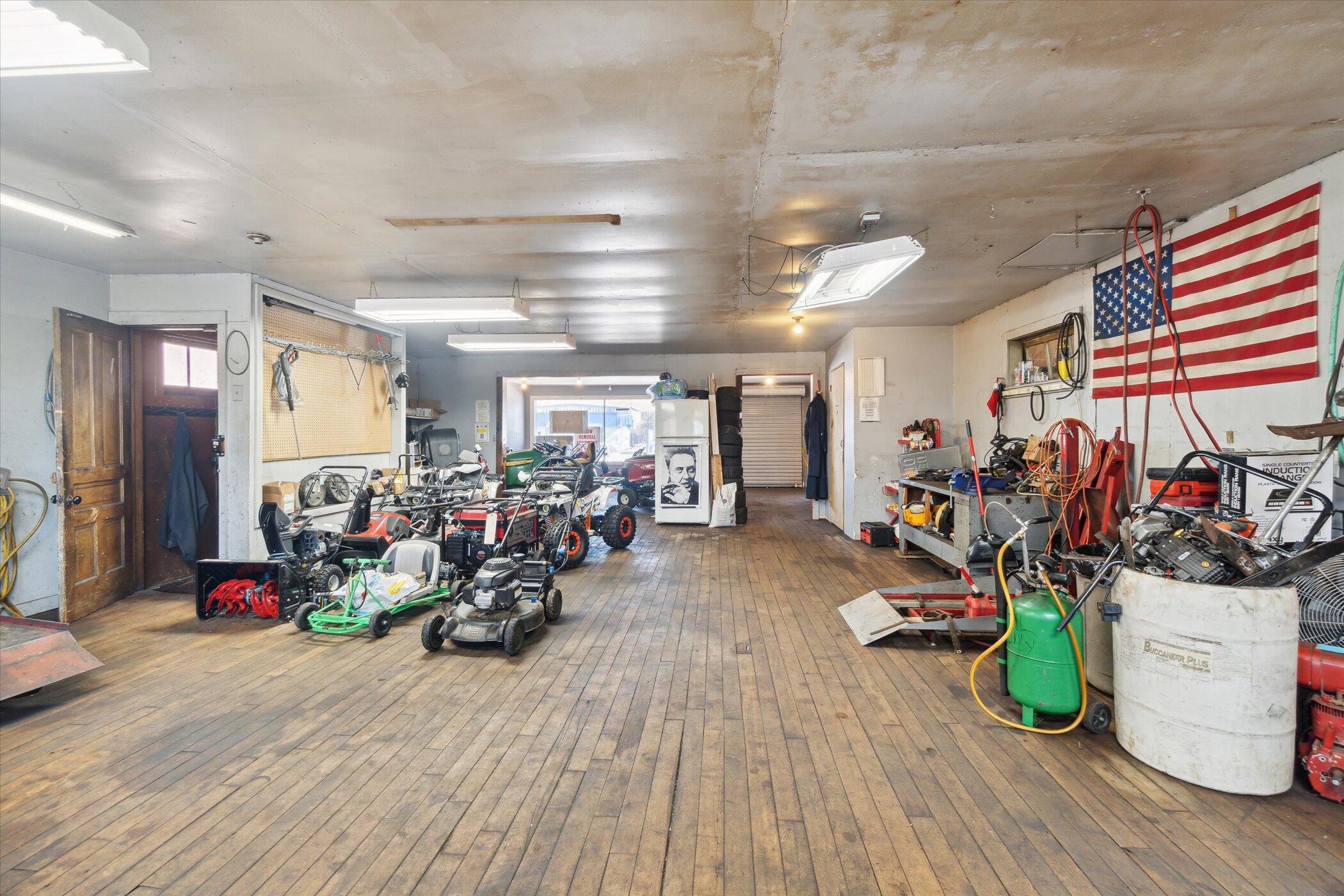 3010 Francis Street Property Photo 15