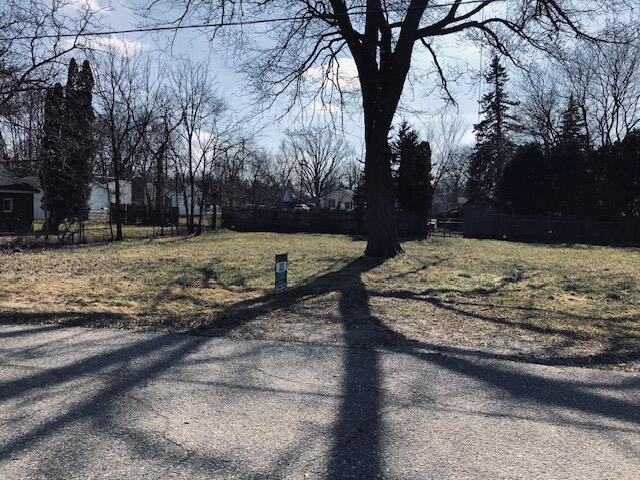 1111 W Mclean Ave Avenue Property Photo 2