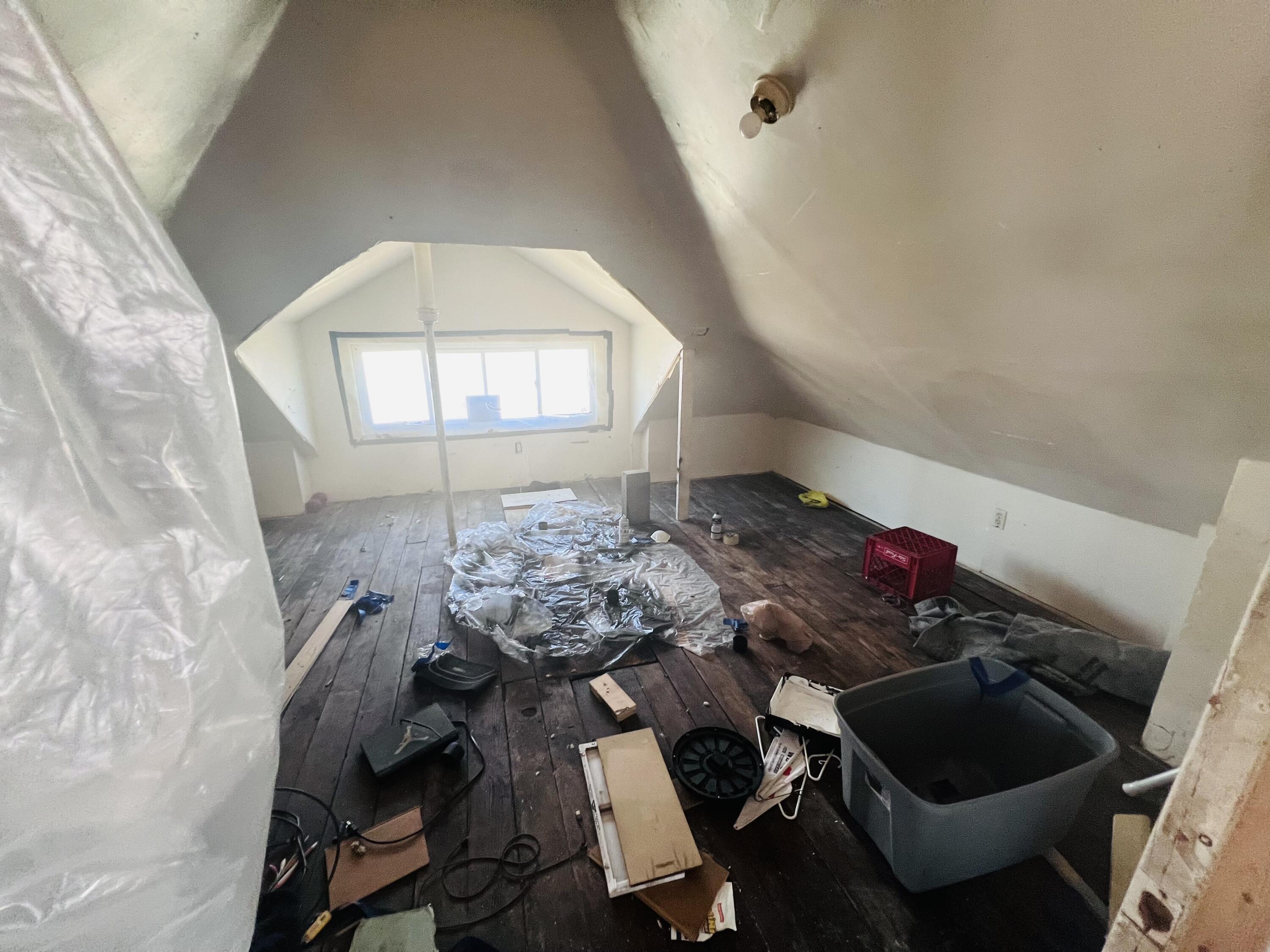 18040 St Louis Avenue Property Photo 6
