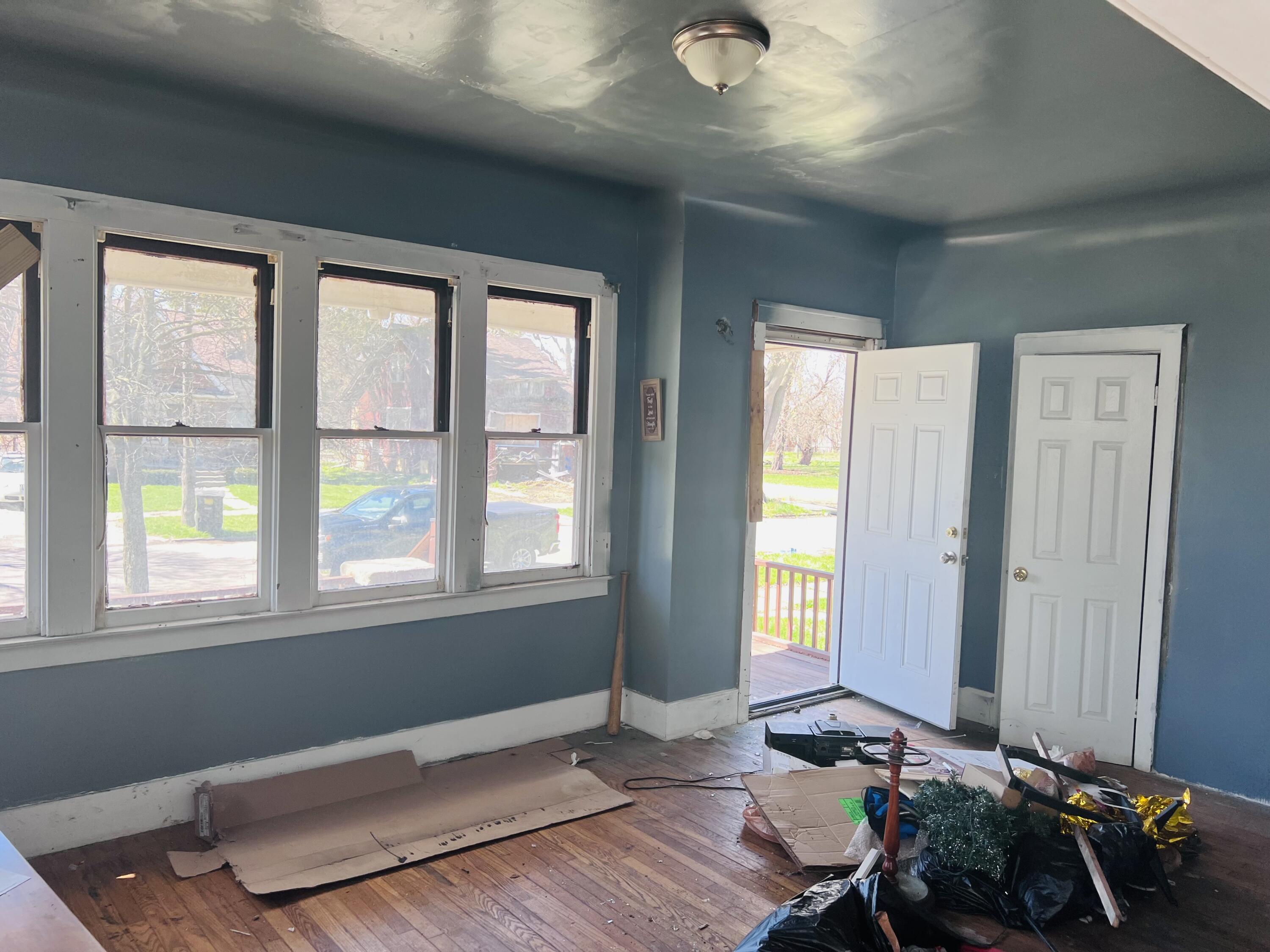 18040 St Louis Avenue Property Photo 10