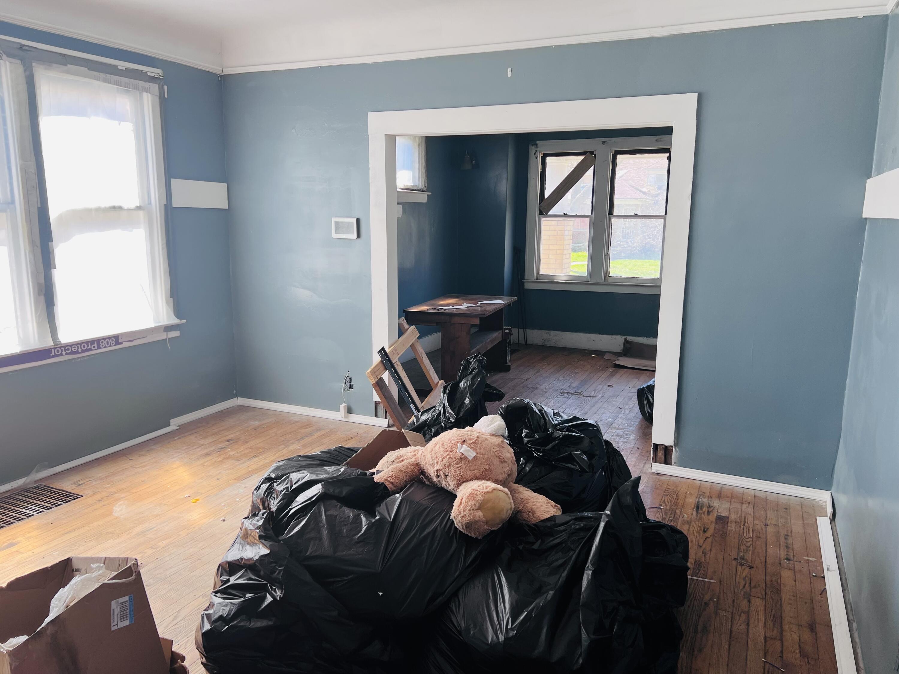 18040 St Louis Avenue Property Photo 13