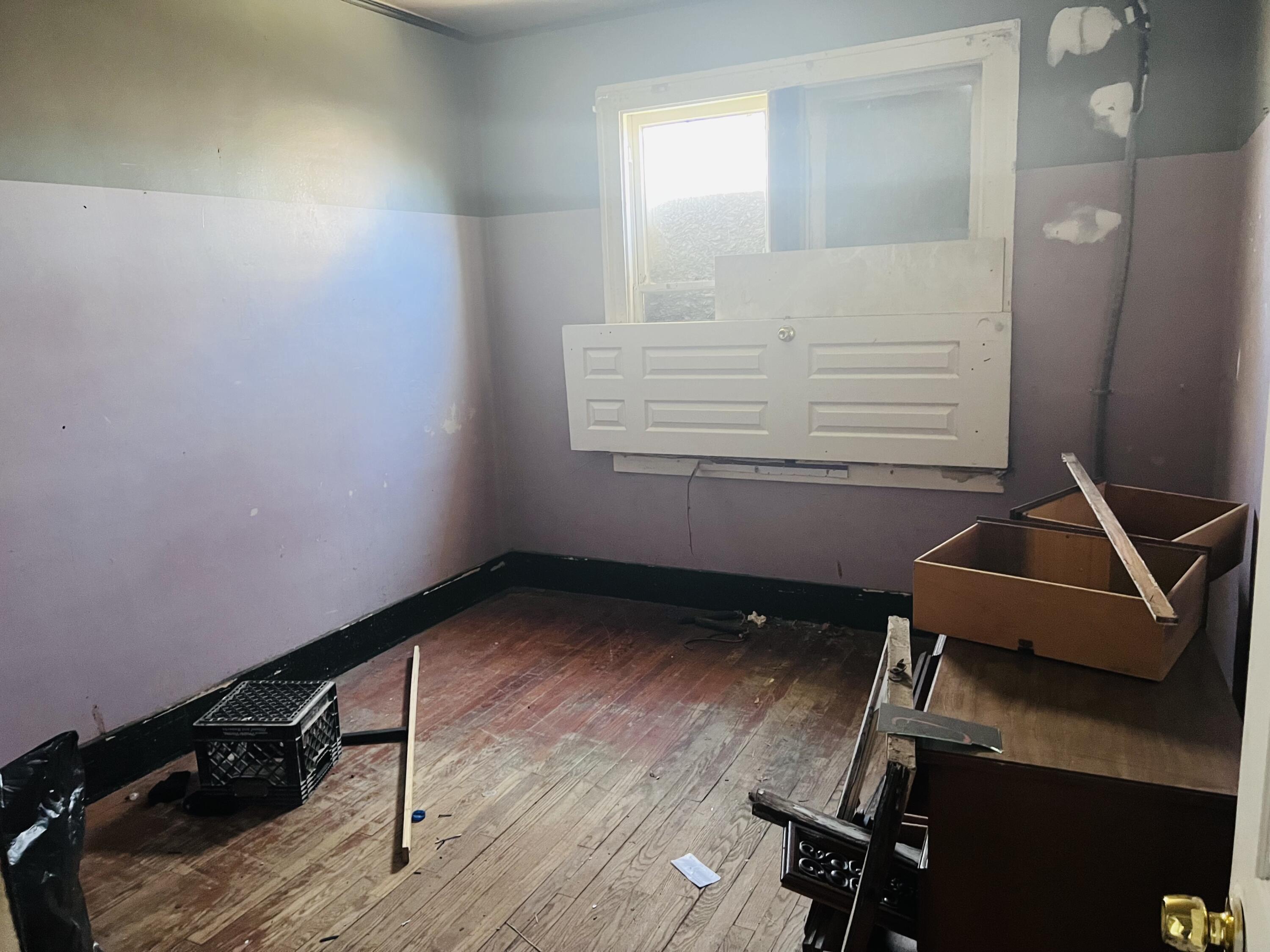 18040 St Louis Avenue Property Photo 16