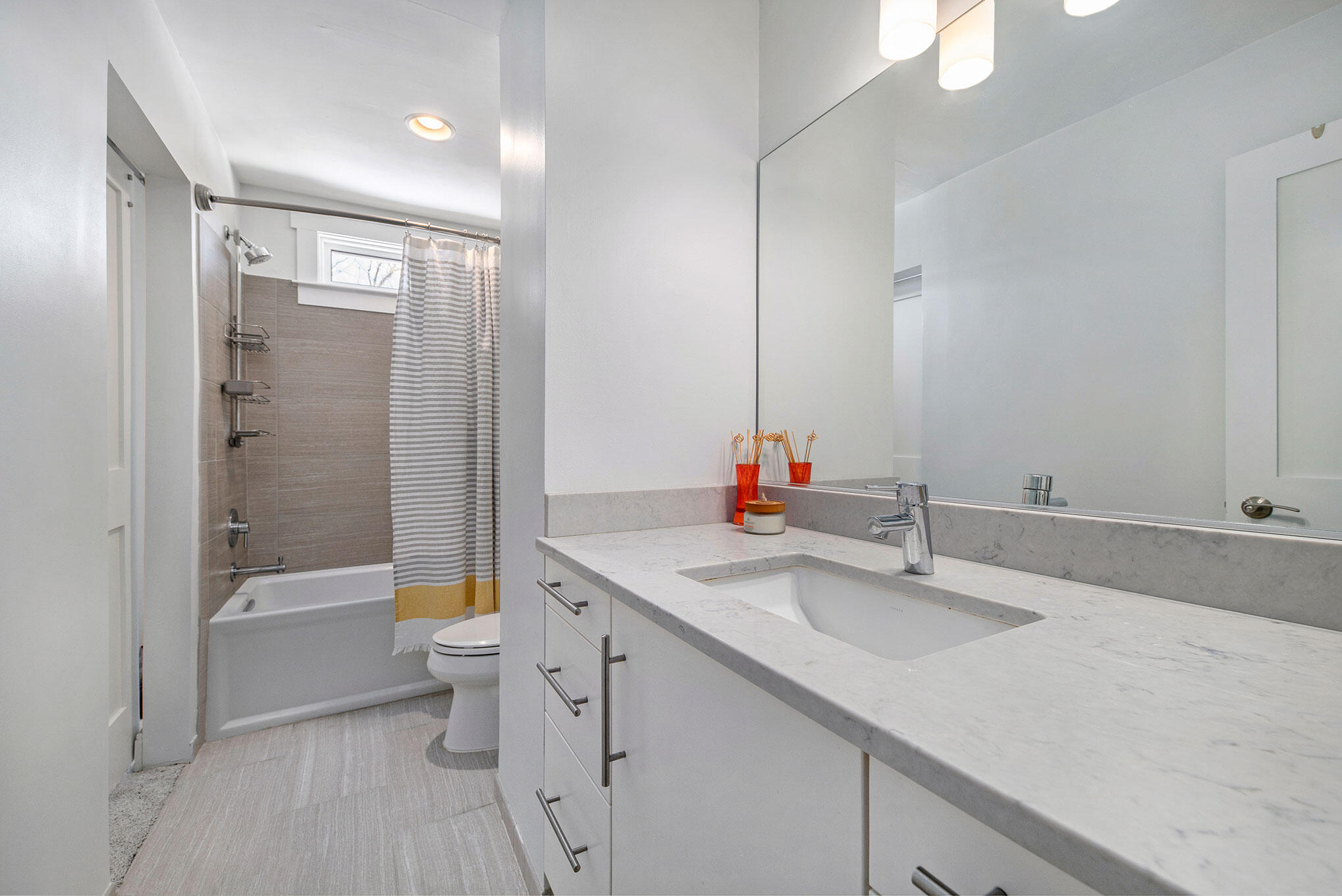 1825 Northbrook Drive Property Photo 16