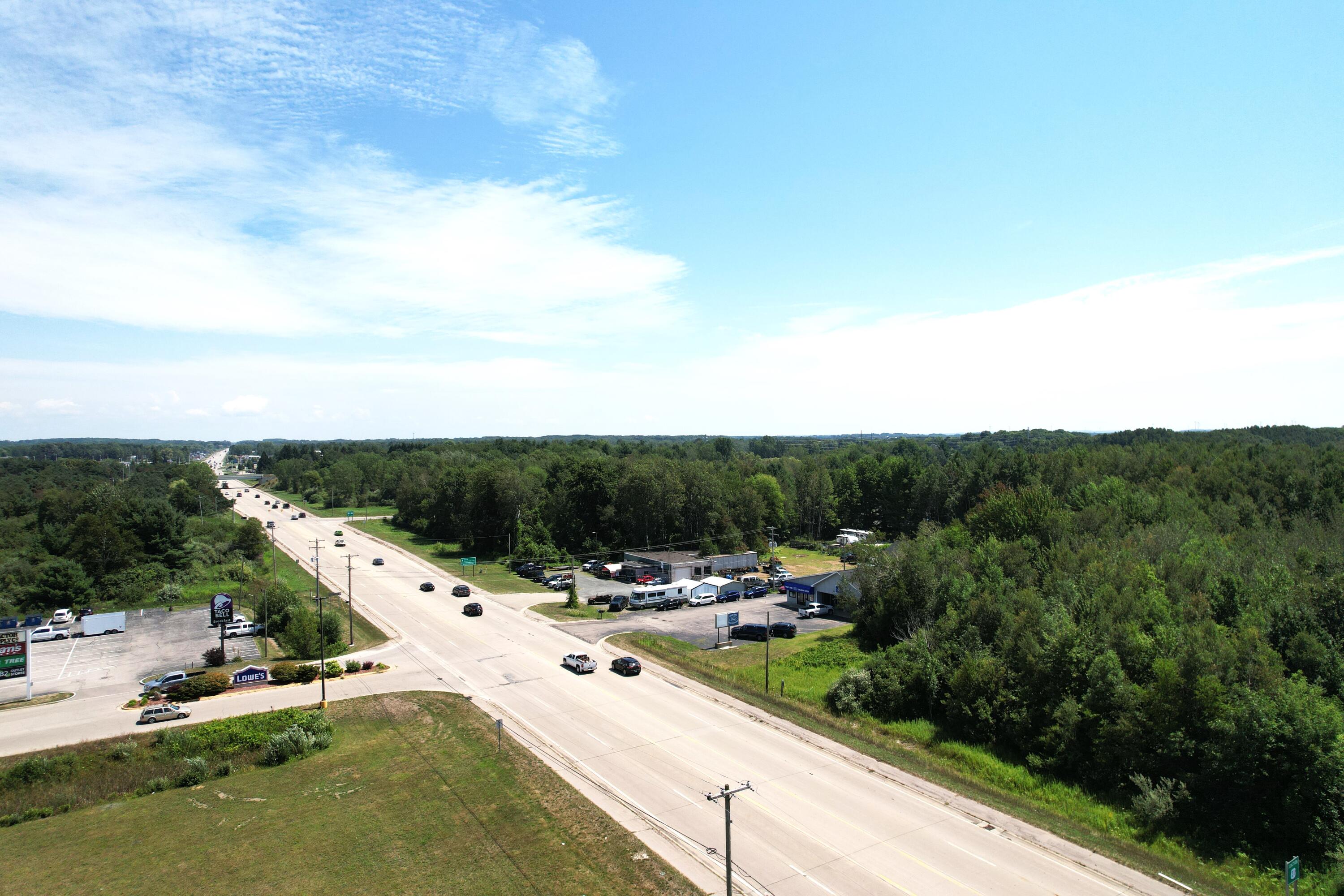 Us-10 Property Photo 6