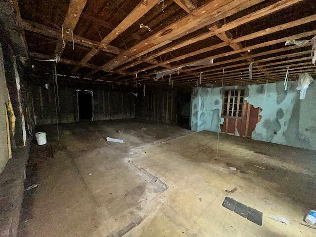 1396 W Michigan Avenue Property Photo 11