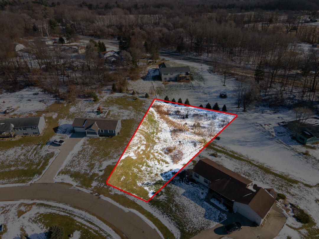 Lot 20 Twin Meadows Drive Property Photo 3