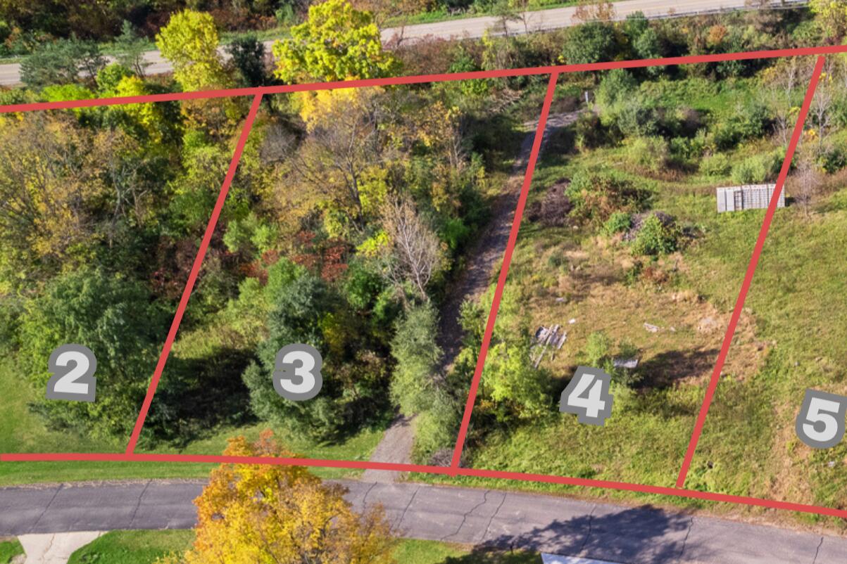 Lot 4 Twin Meadows Drive Property Photo 1