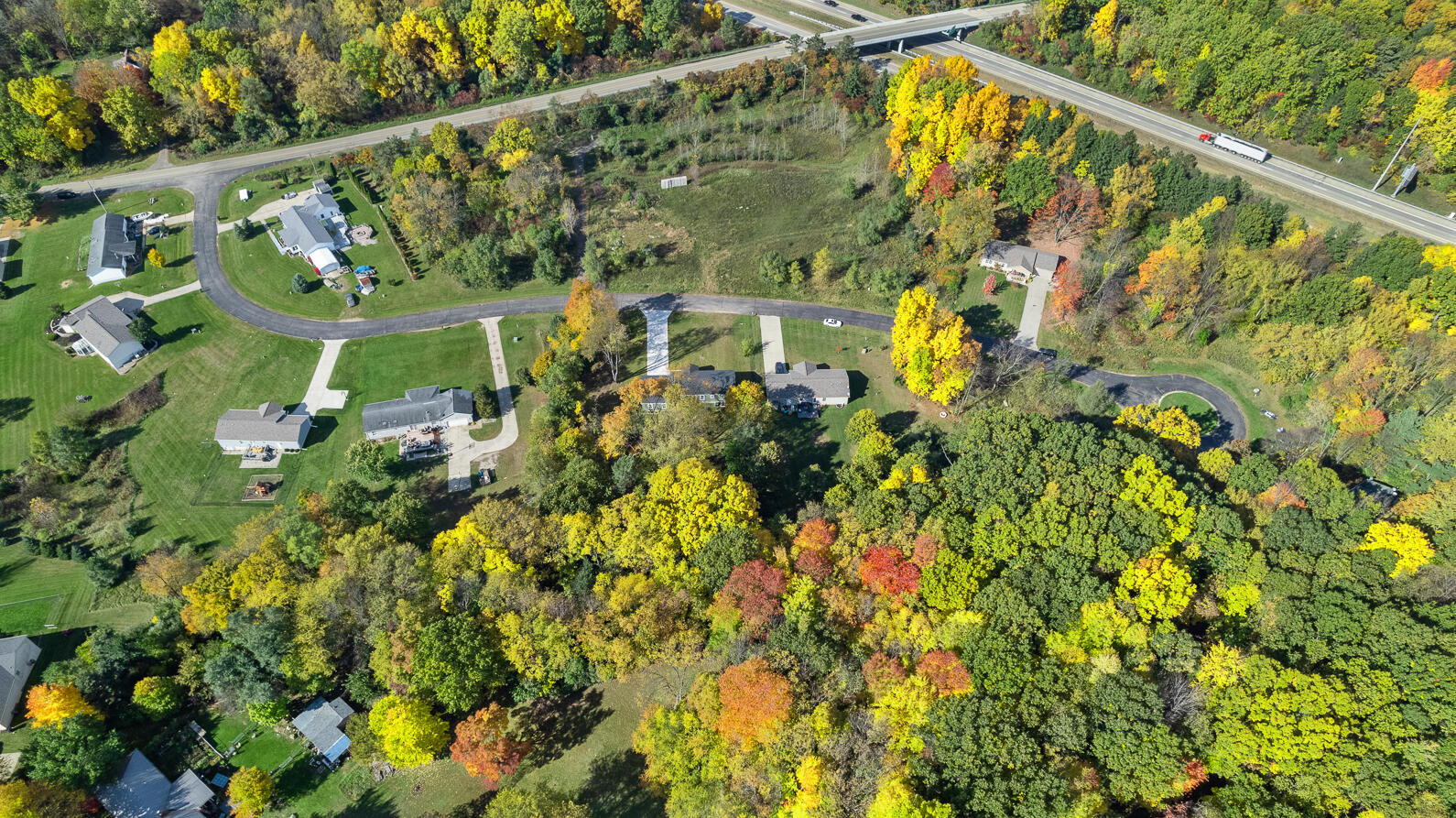 Lot 4 Twin Meadows Drive Property Photo 14