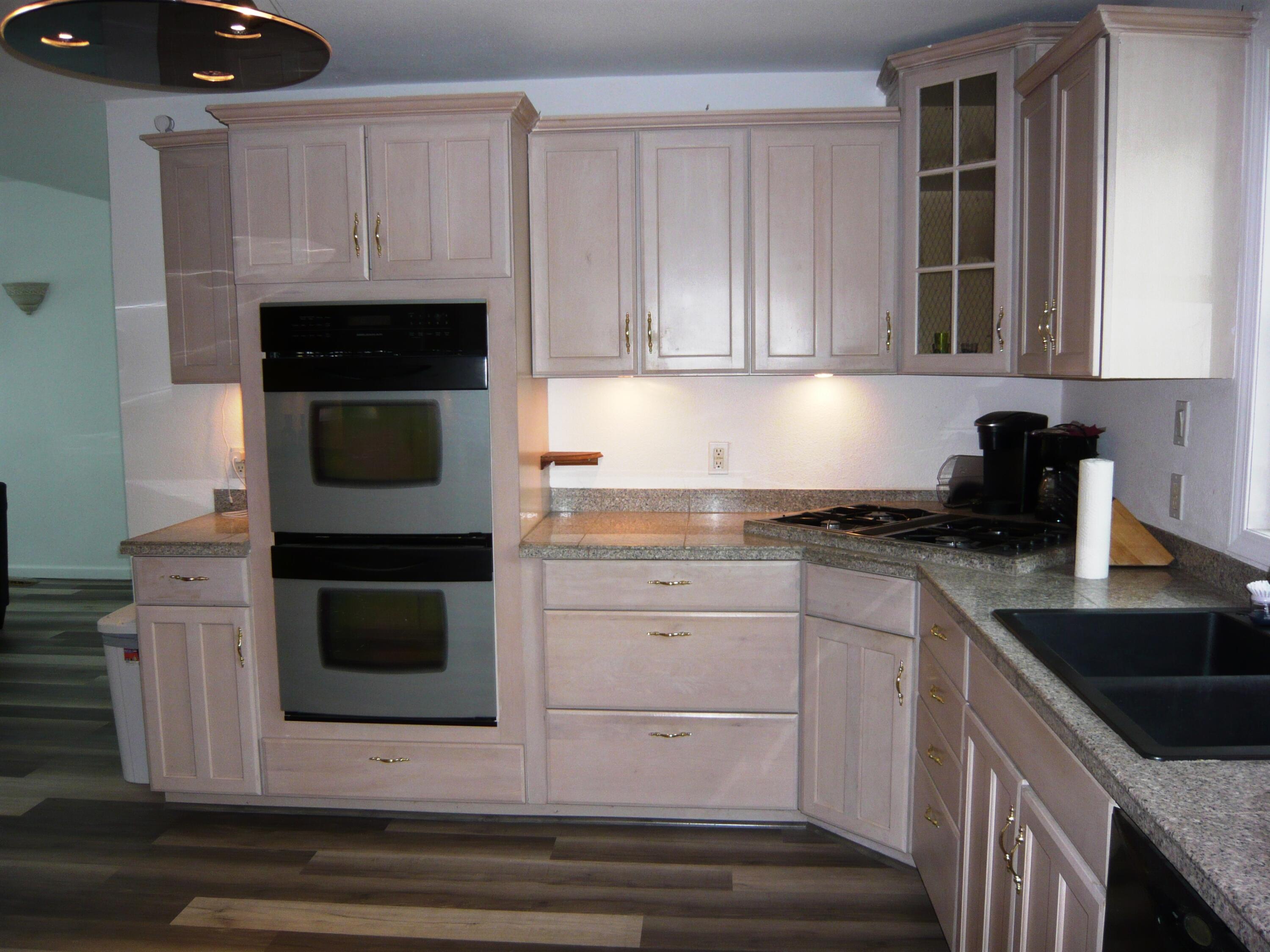 216 Sandalwood Drive Property Photo 17