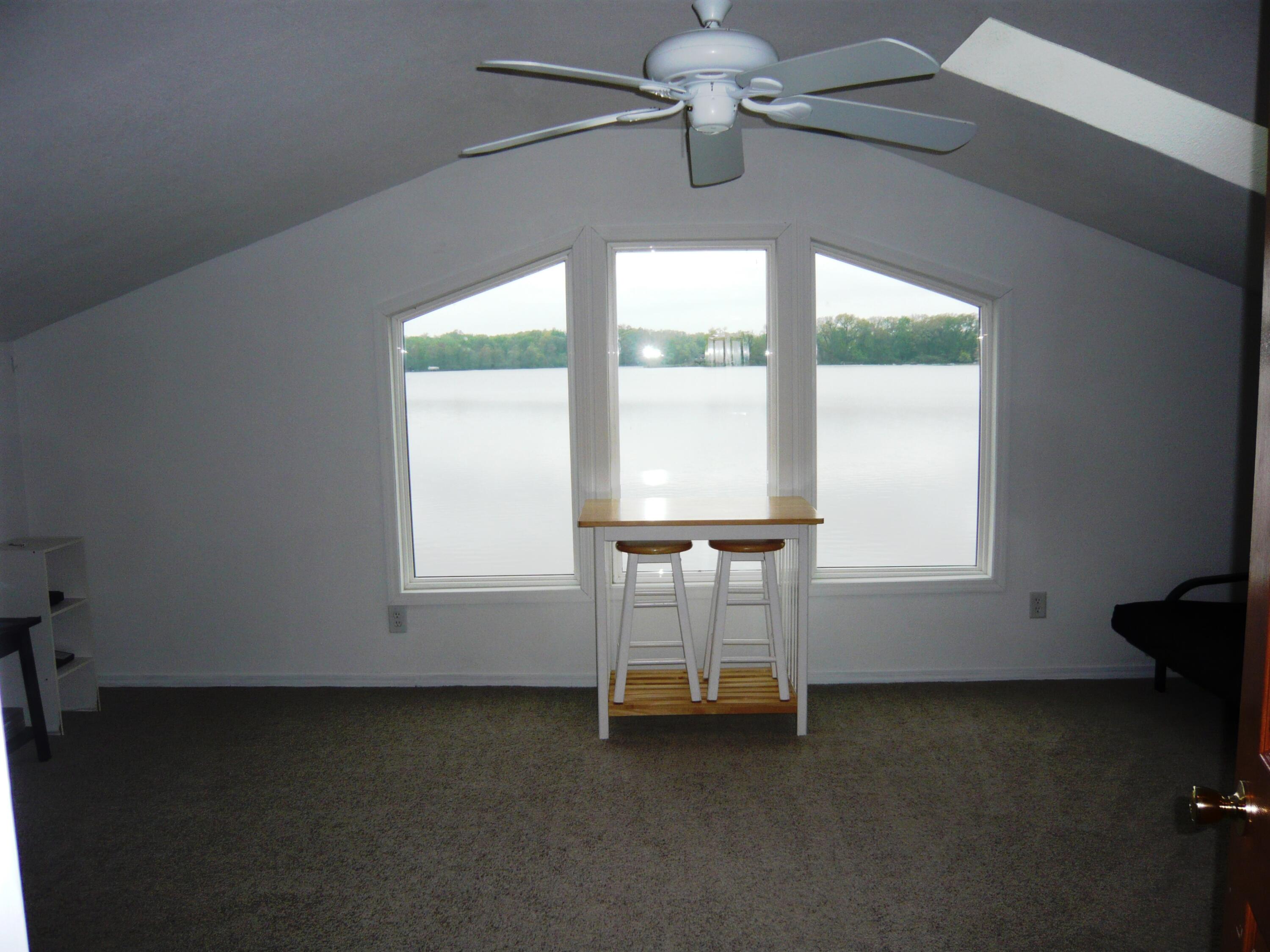 216 Sandalwood Drive Property Photo 41