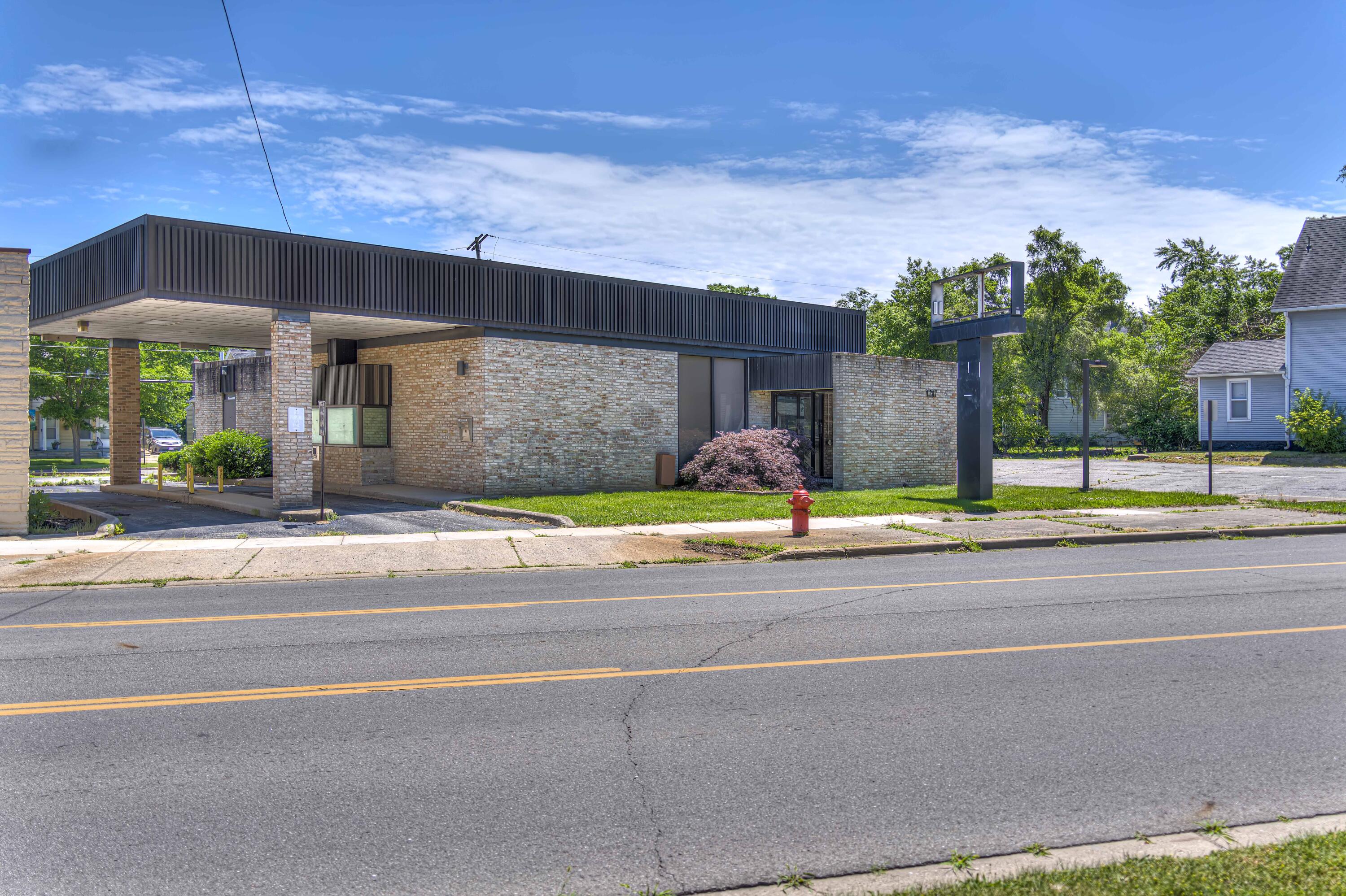 1217 Greenwood Avenue Property Photo 1