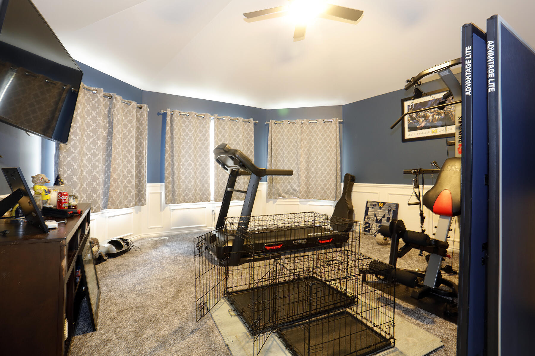 807 War Bonnet Drive Property Photo 11
