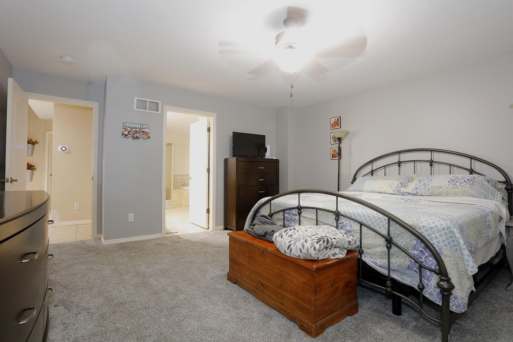 807 War Bonnet Drive Property Photo 13