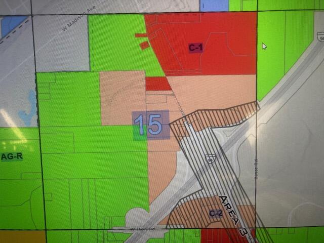 18550 Harbor Country Drive Property Photo 5