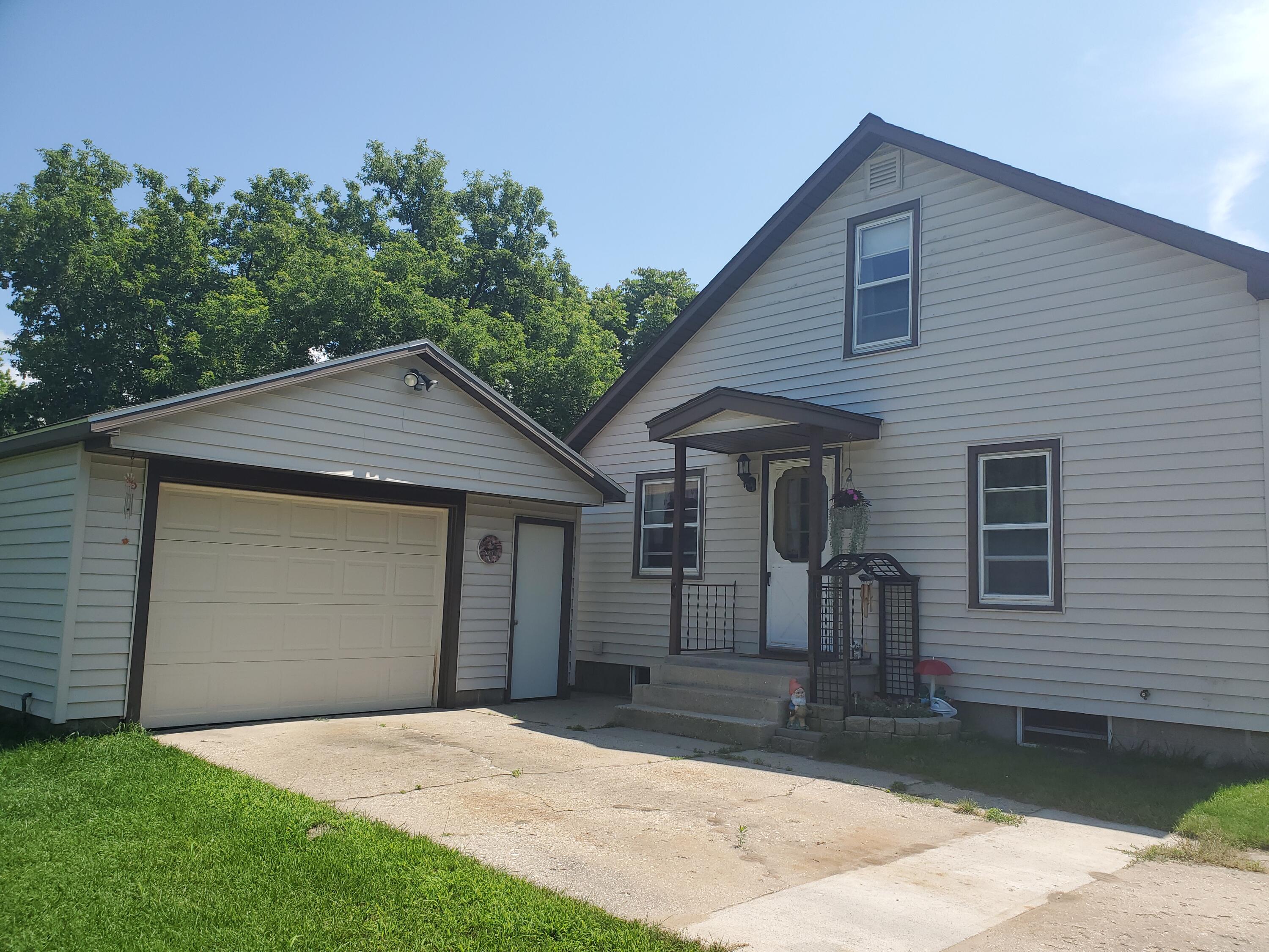 127 3rd Street Property Photo