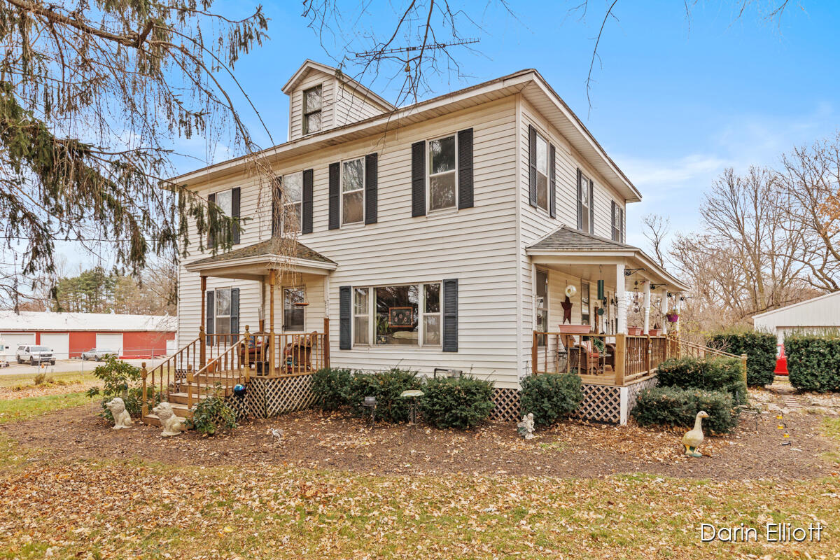 1894 N State Road Property Photo 1