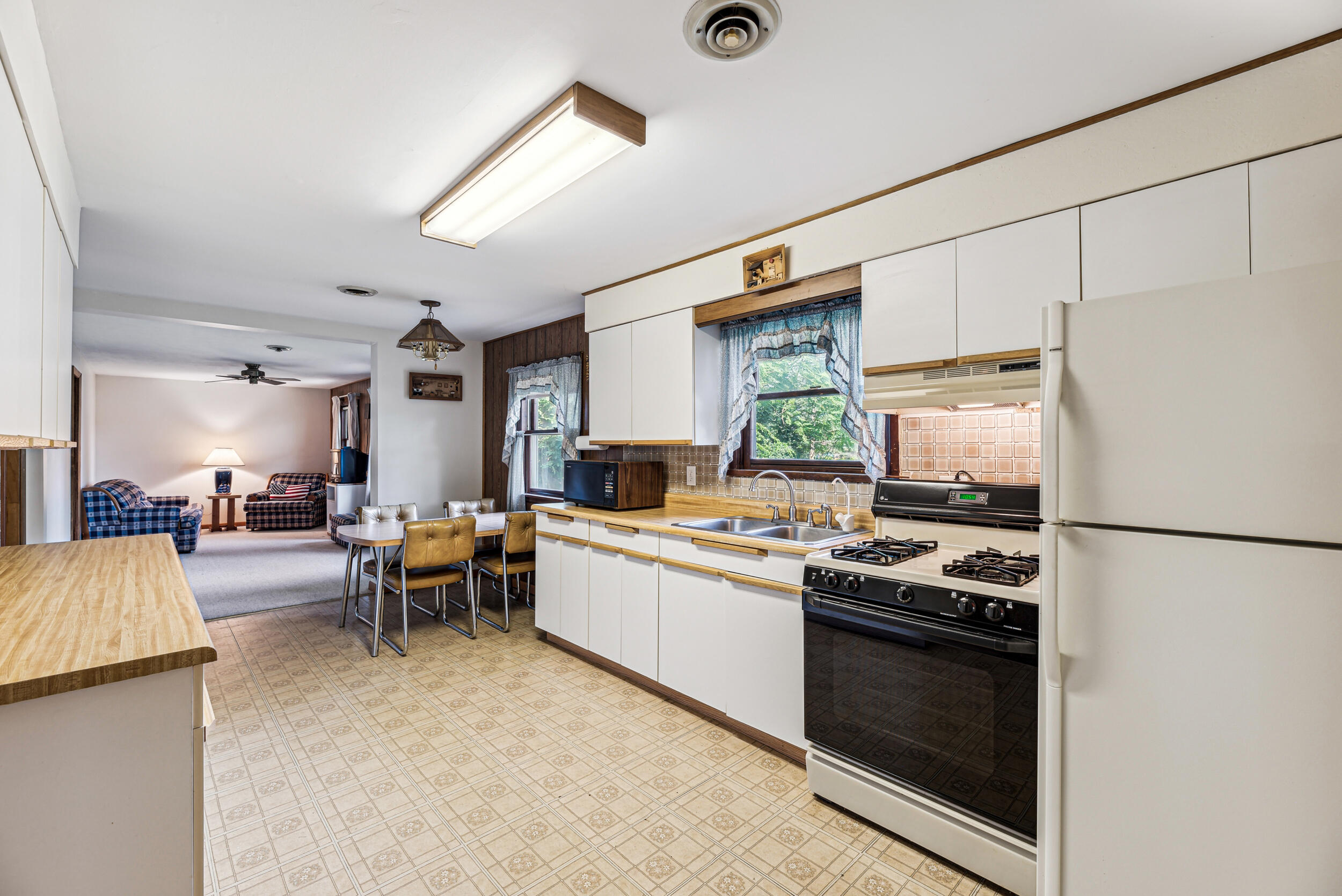 11514 Wilson Road Property Photo 4