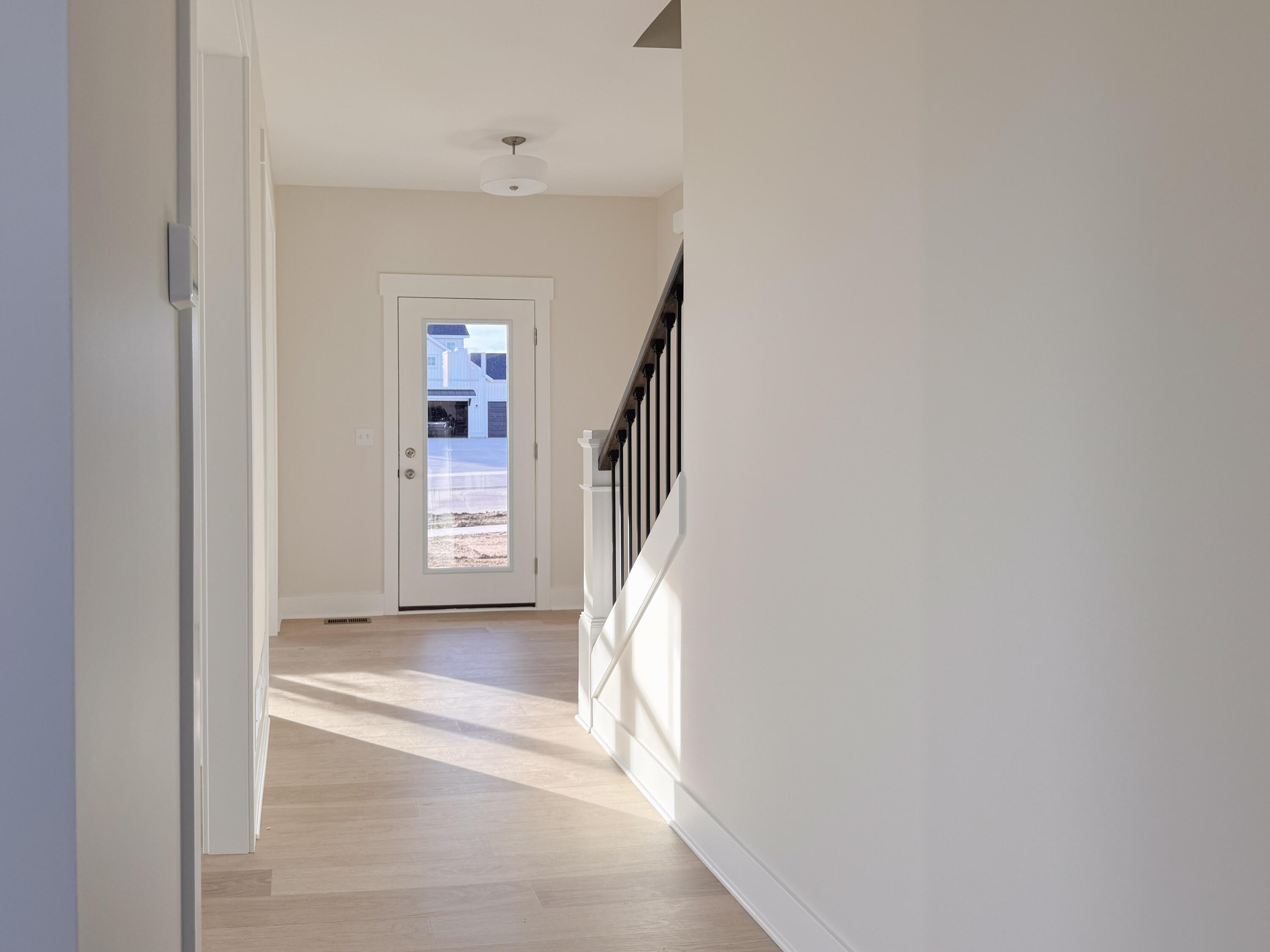 8254 Eagle Peak Drive Property Photo 5