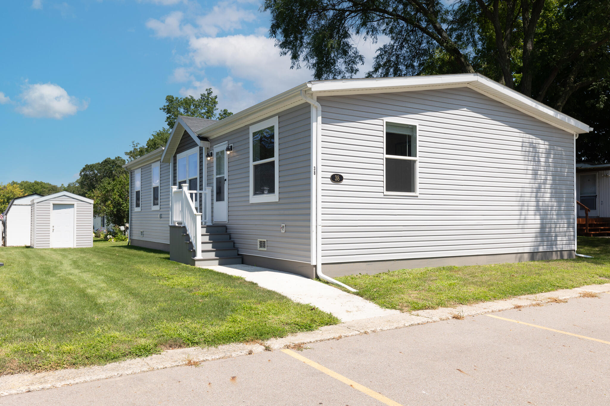 714 Mill Street, 38 Property Photo