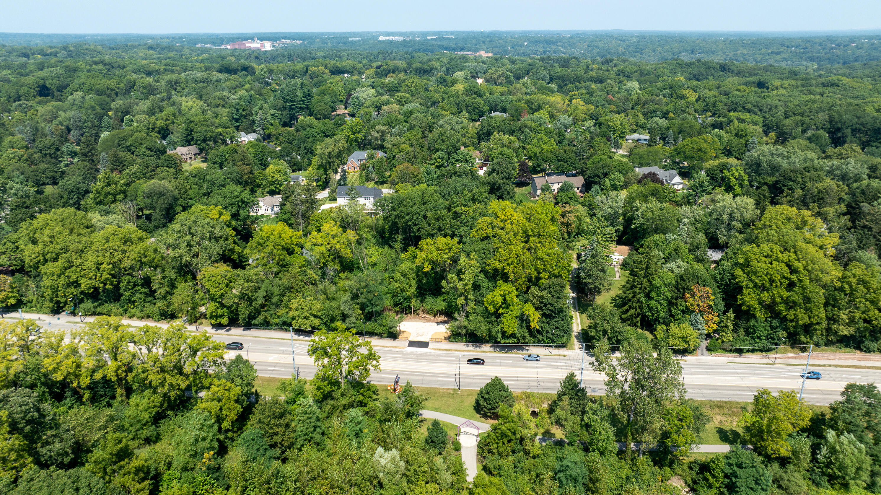 2731 Washtenaw Avenue Property Photo 15