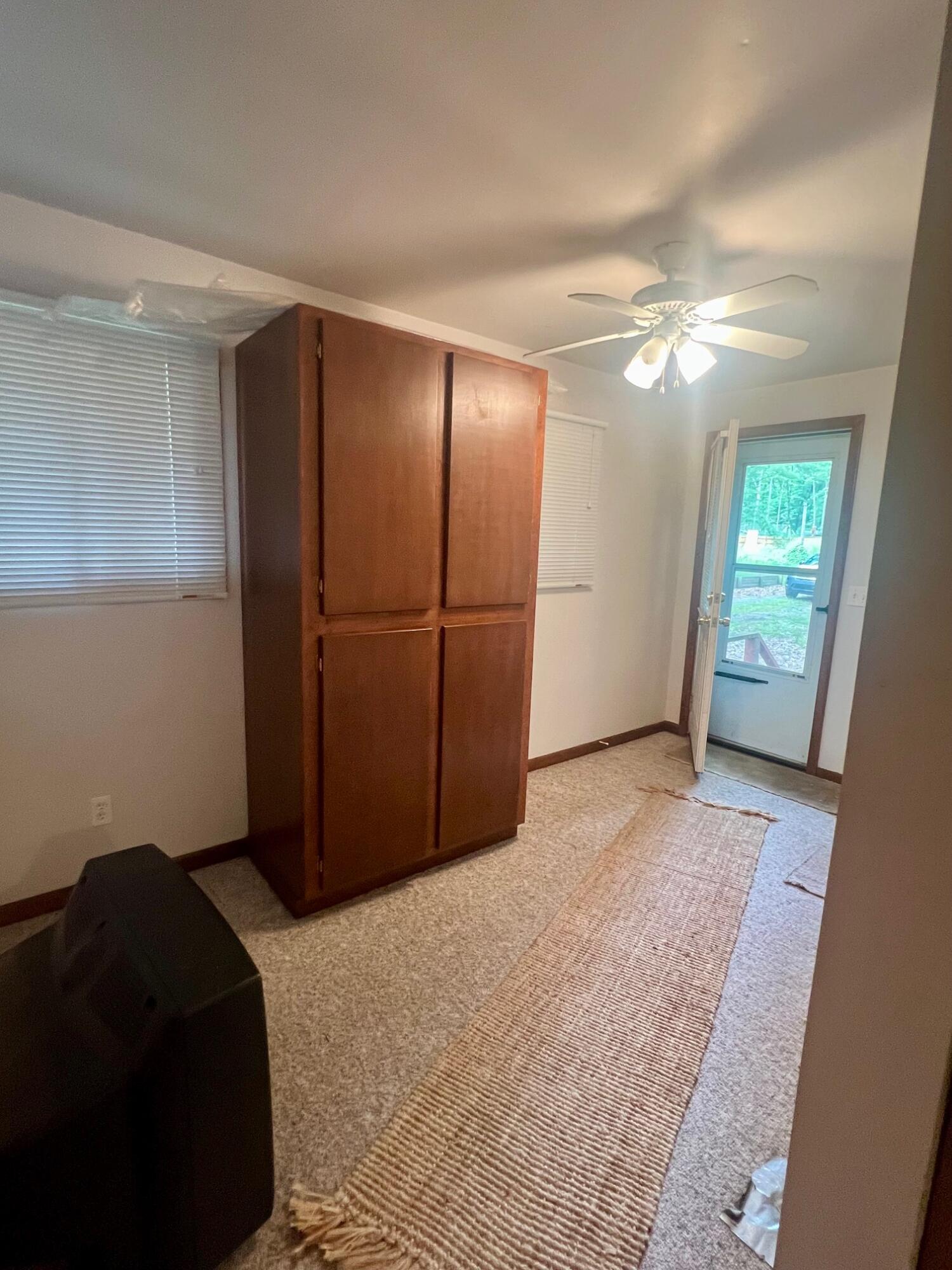 5576 S Whalen Lake Road Property Photo 3