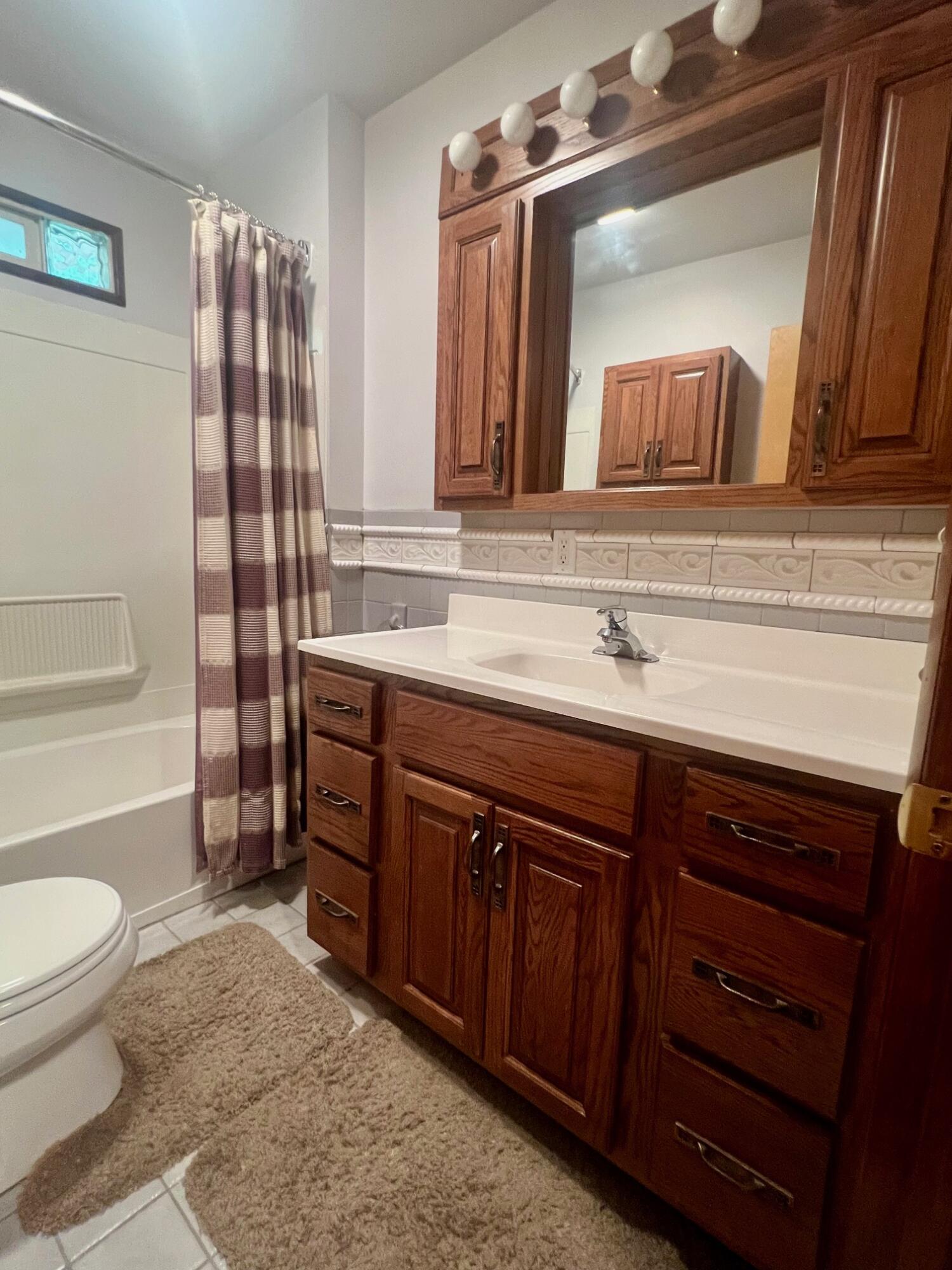 5576 S Whalen Lake Road Property Photo 9