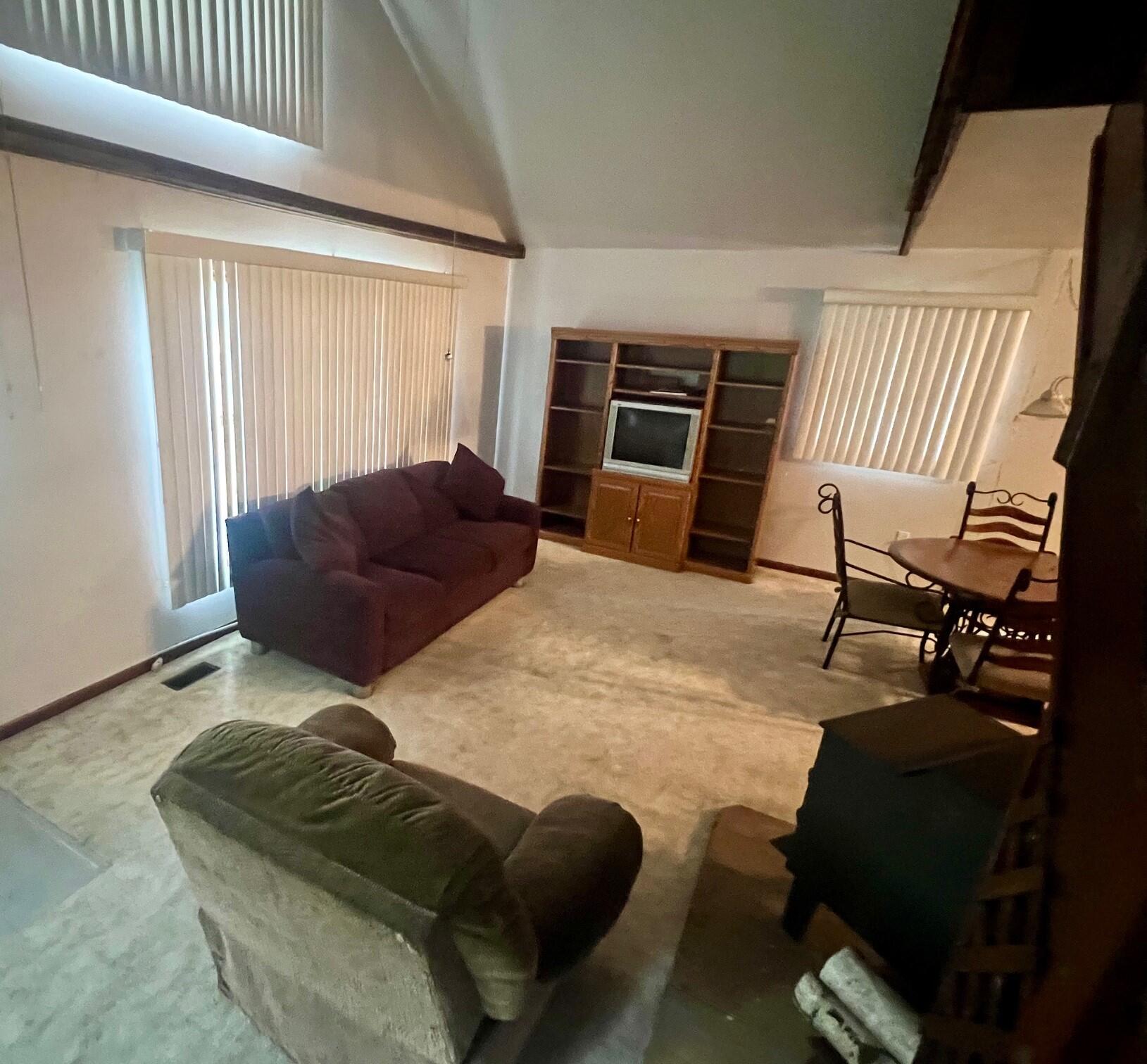 5576 S Whalen Lake Road Property Photo 13