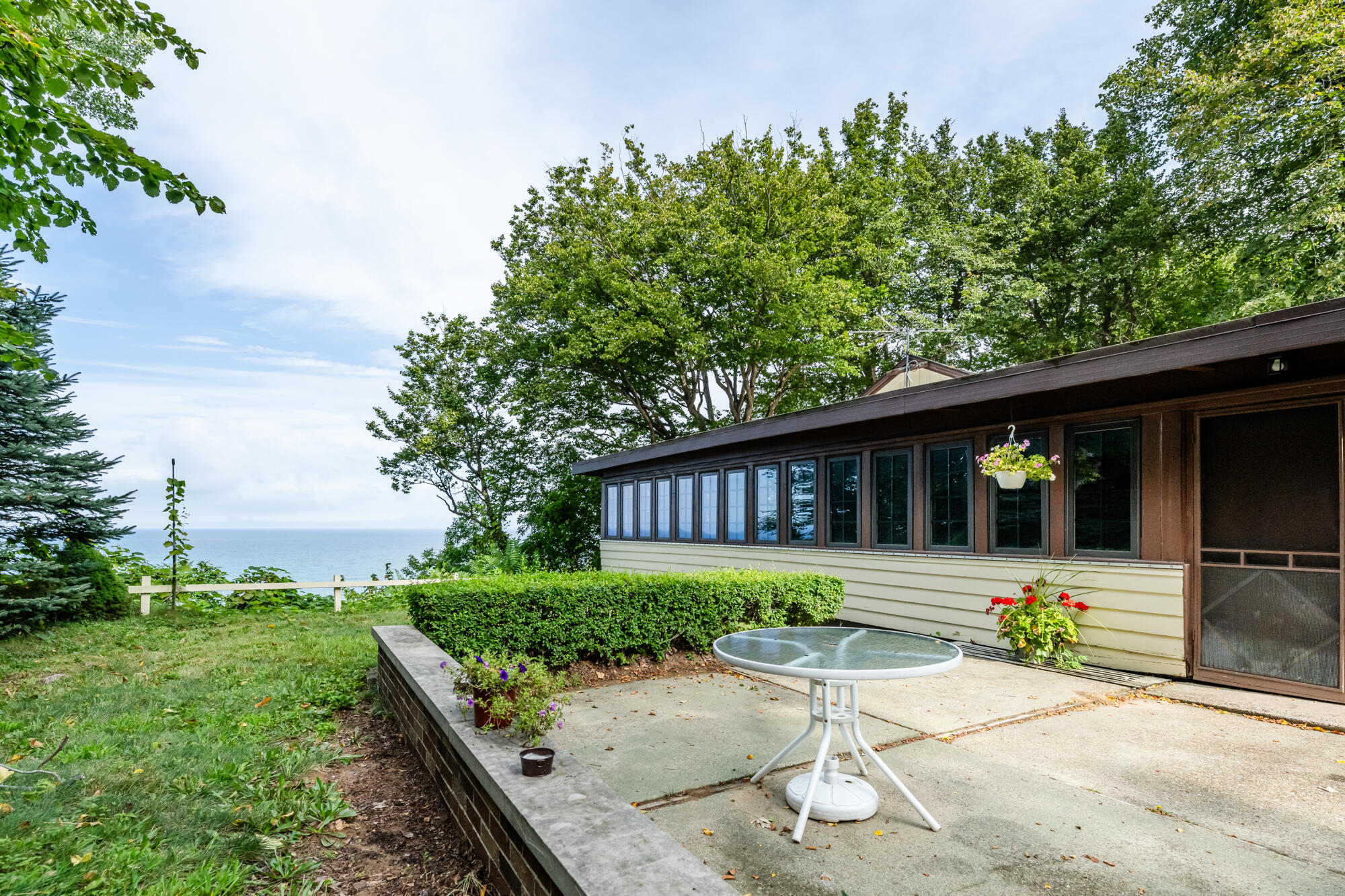 5212 Pier Road Property Photo