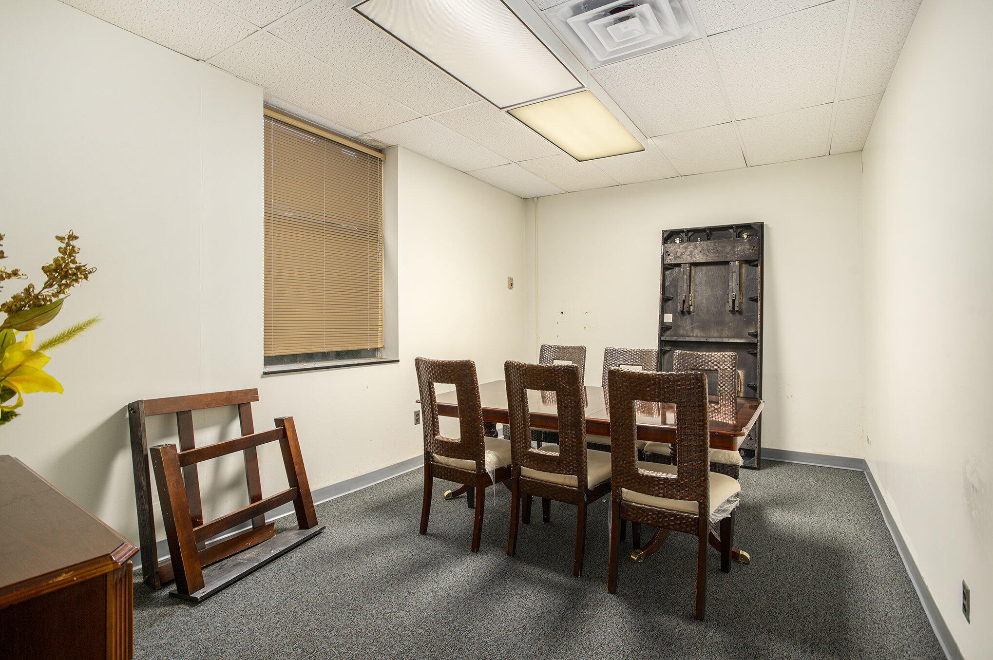 135 N Church Street Street Property Photo 36