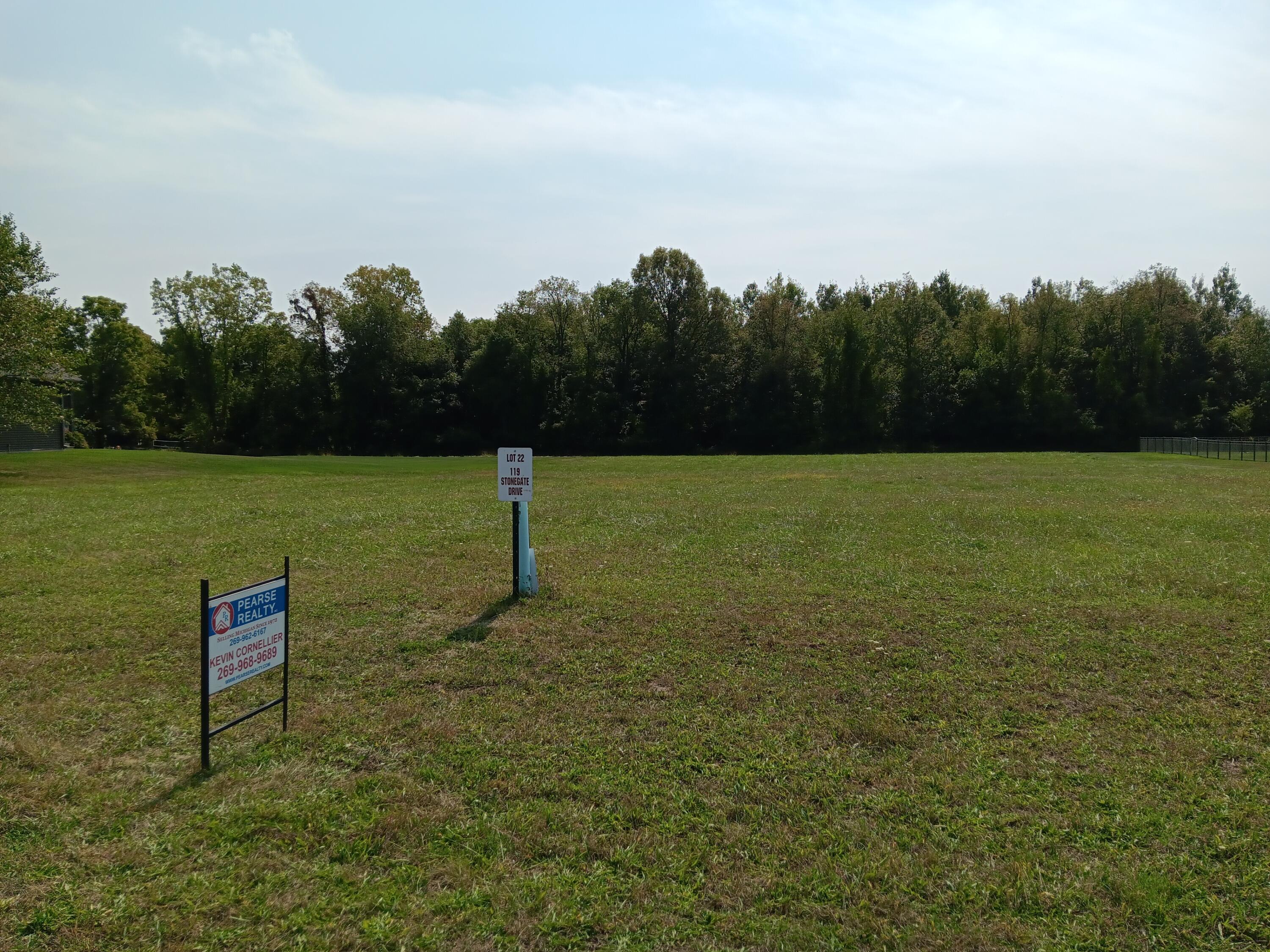 119 Stonegate Drive Property Photo 3