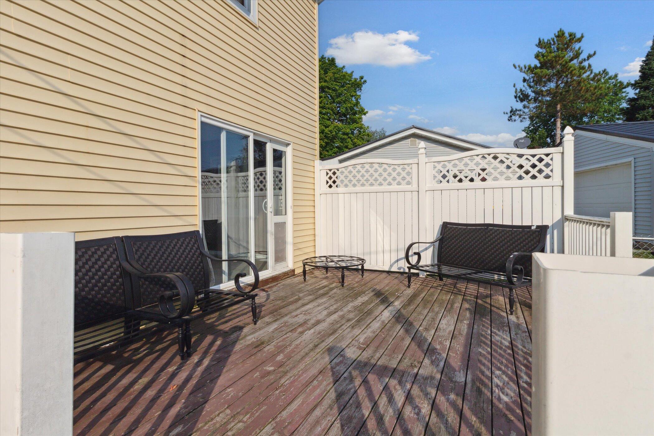 936 Iowa Street Property Photo 36