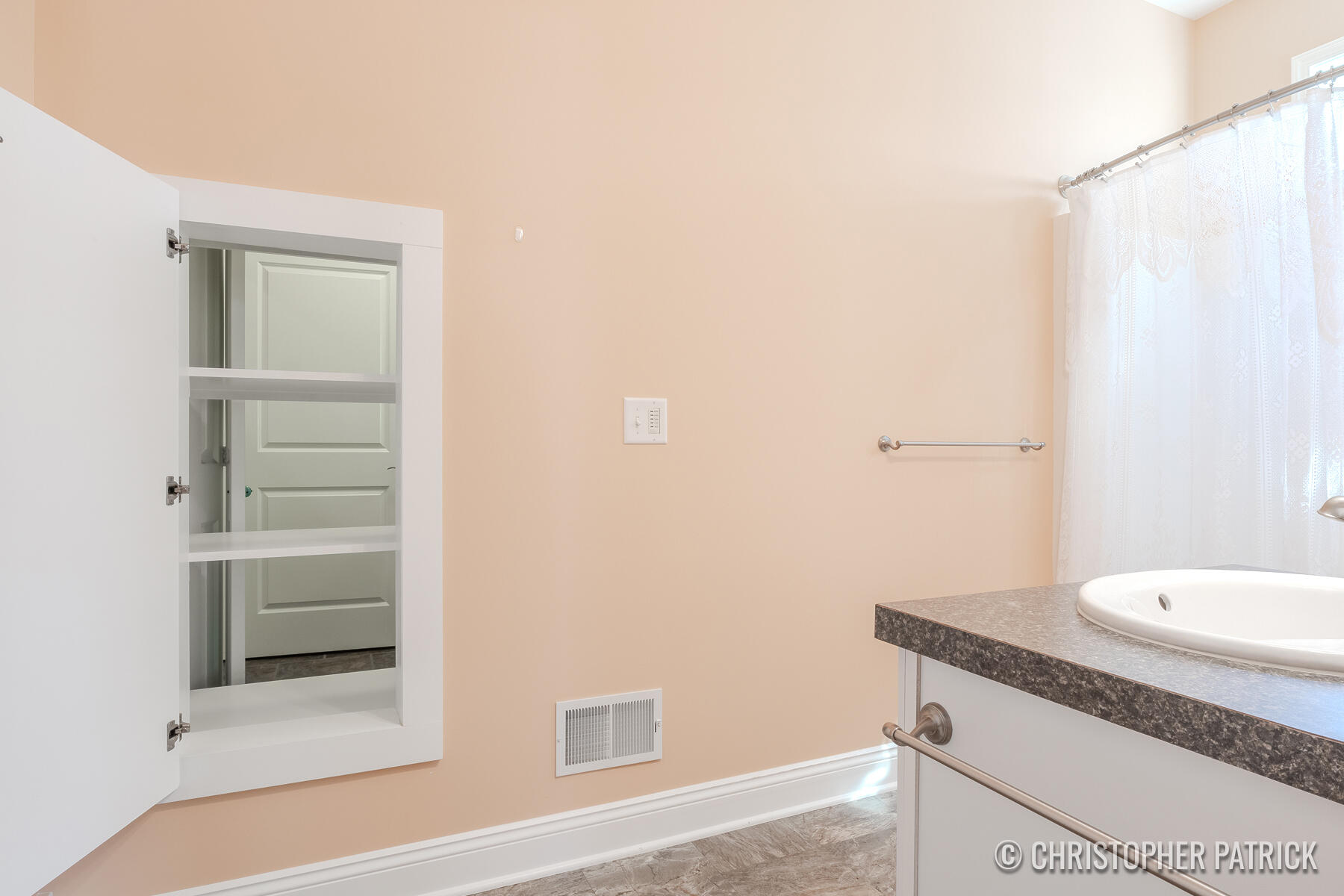 7217 Davies Drive Ne Property Photo 38