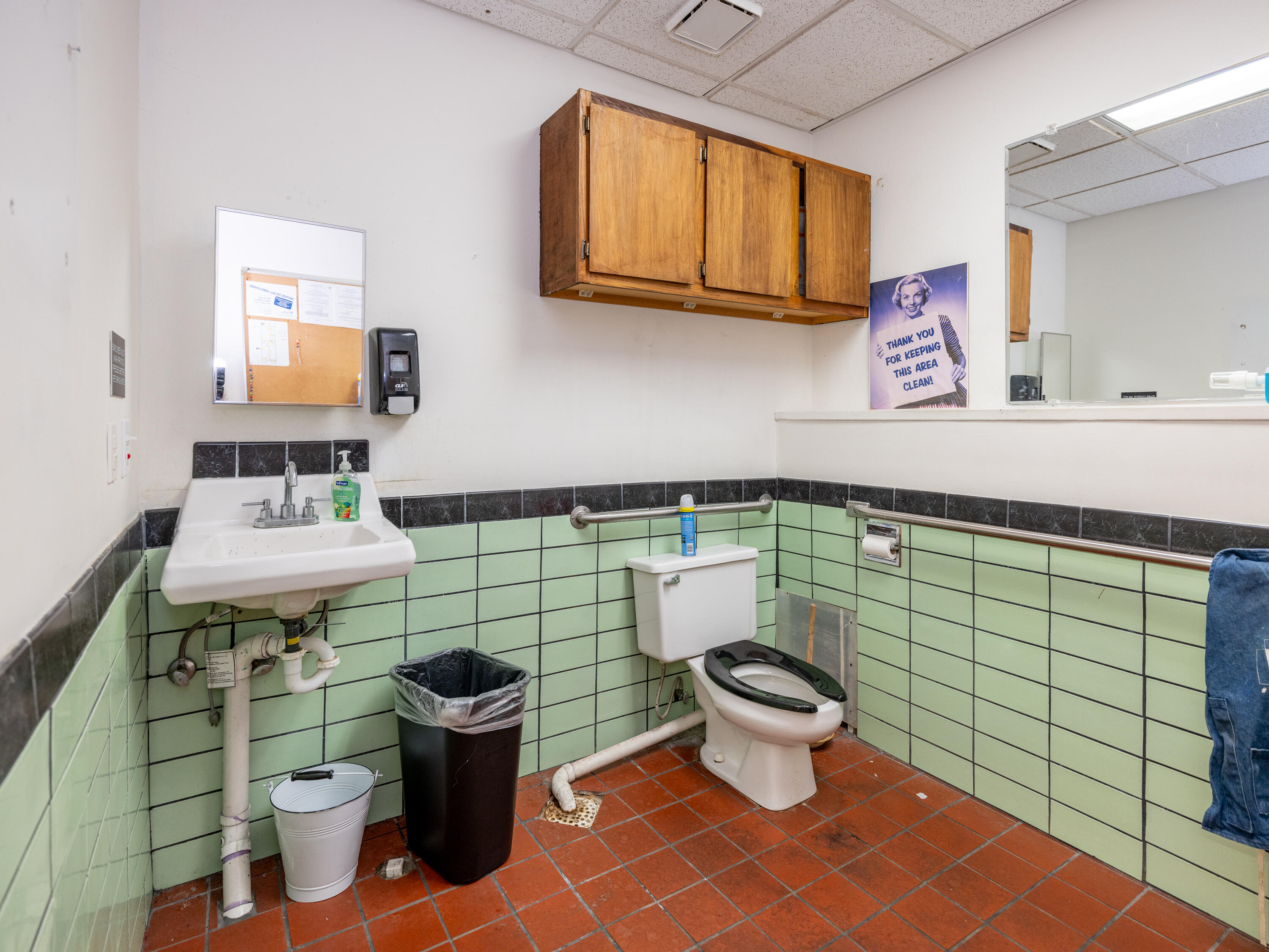 1116 W Centre Avenue Property Photo 19