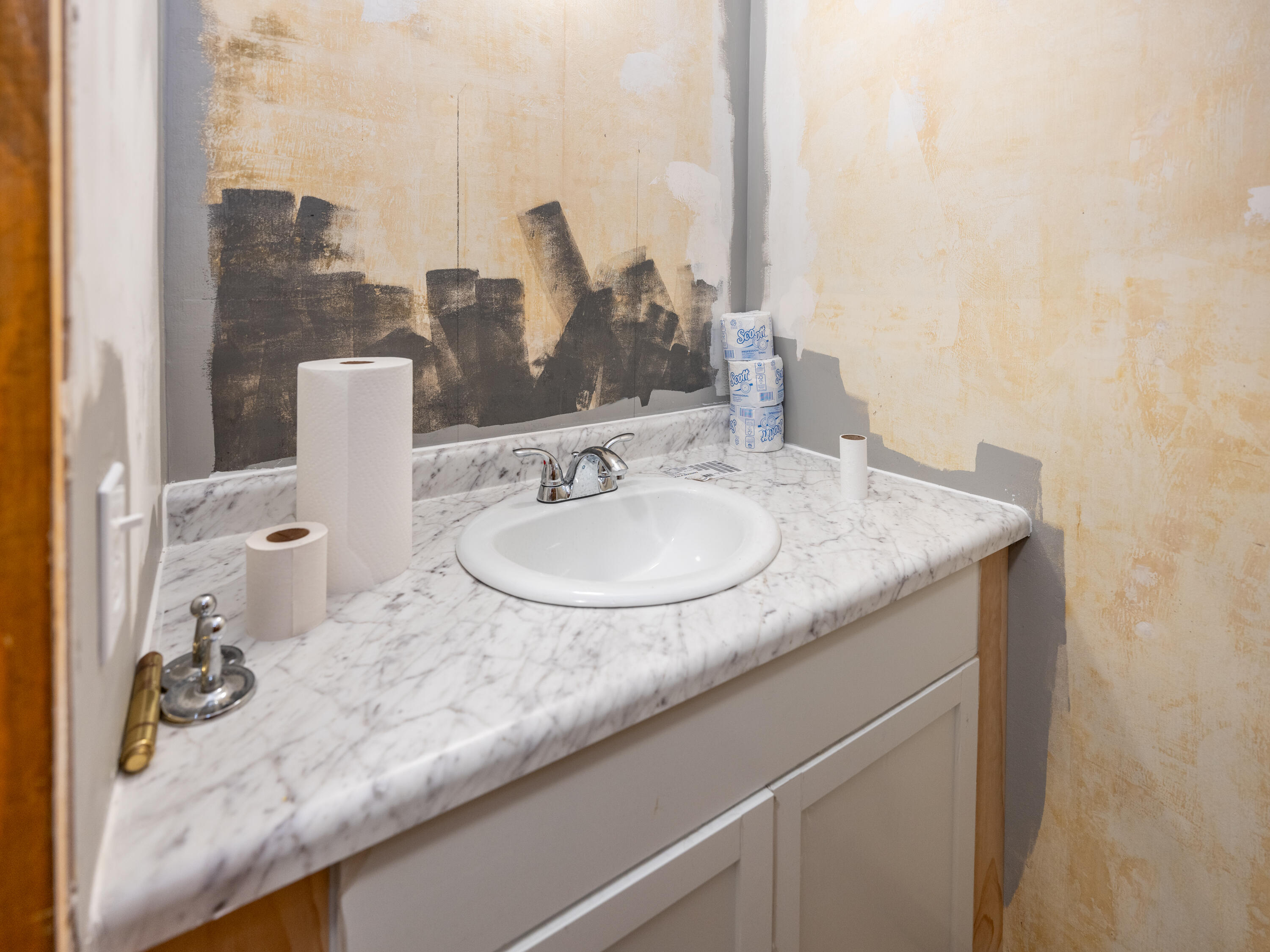 1116 W Centre Avenue Property Photo 26