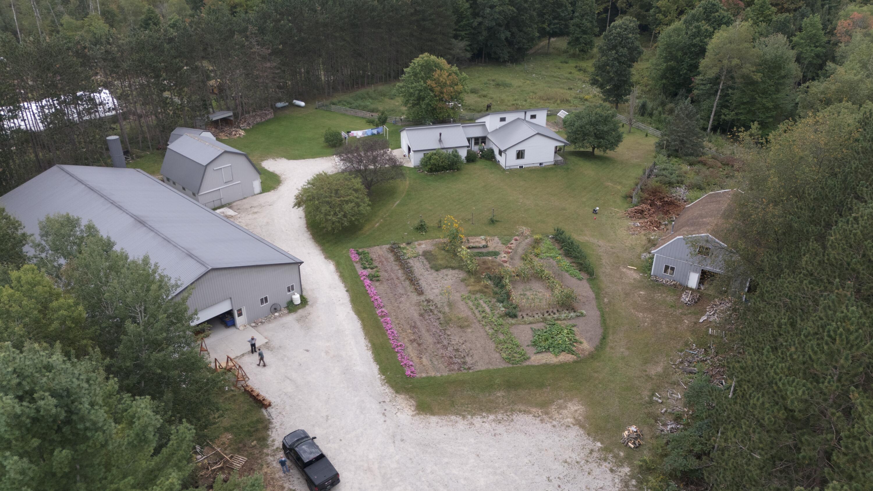 21493 20 Mile Road Property Photo 1