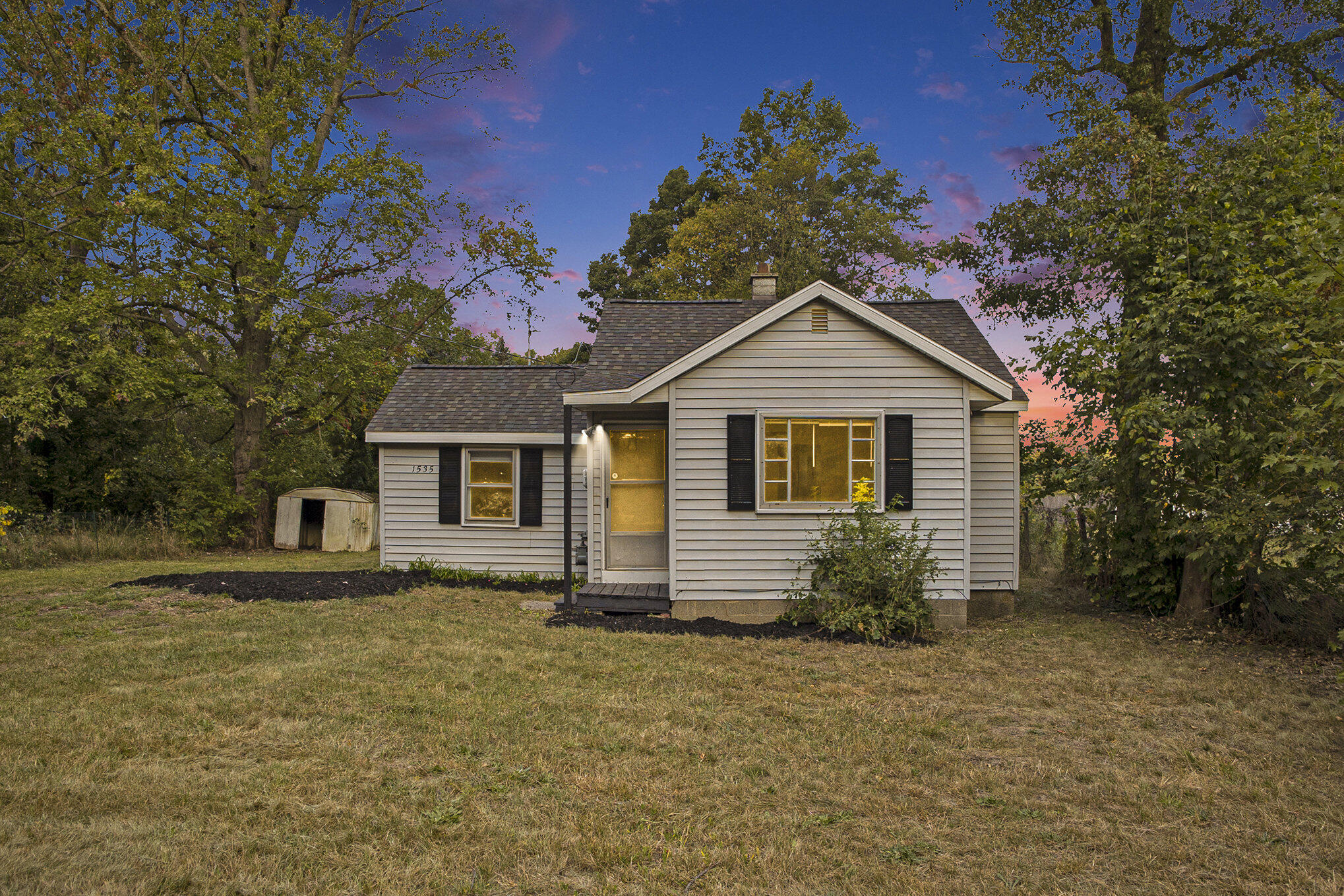1535 Debaker Road Property Photo 1