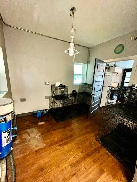 118 W Maple Street Property Photo 7