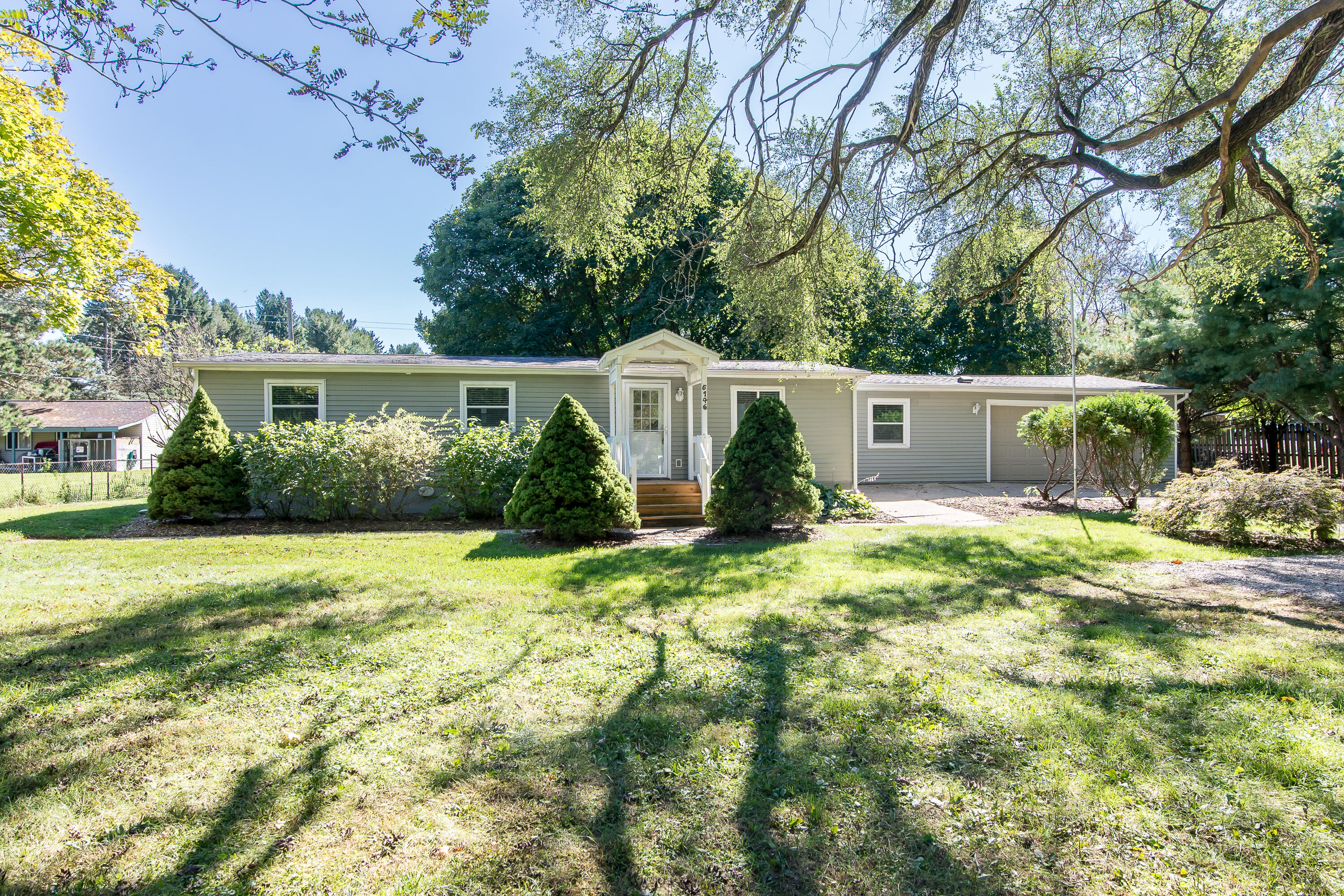 5146 Pontiac Trail Property Photo 3