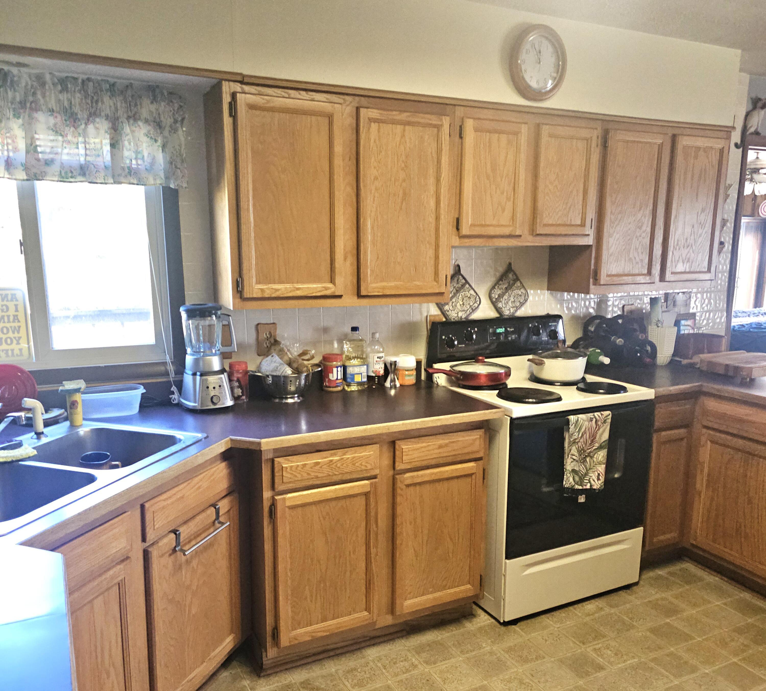 8091 Goebel Road Property Photo 3