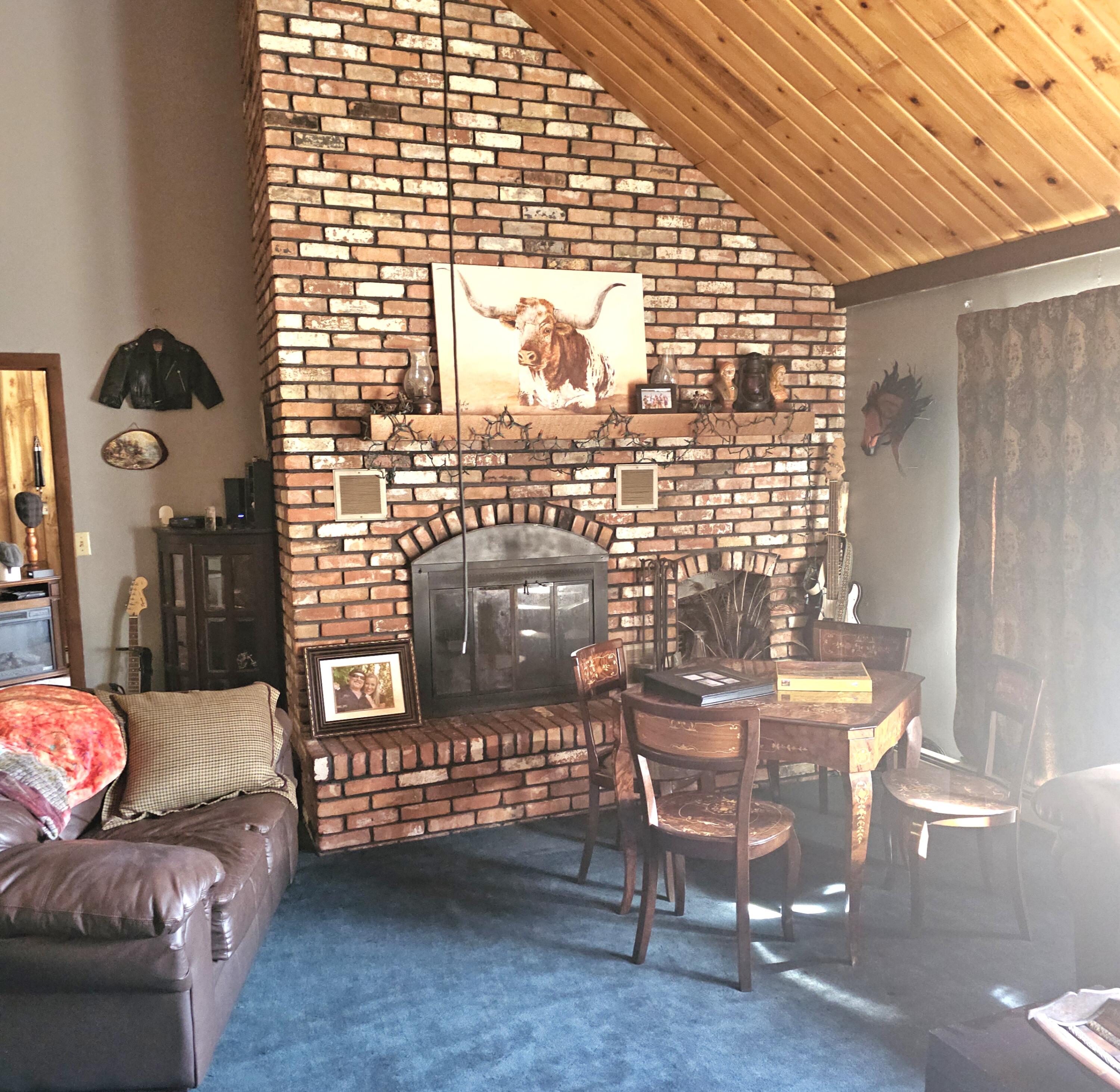 8091 Goebel Road Property Photo 5