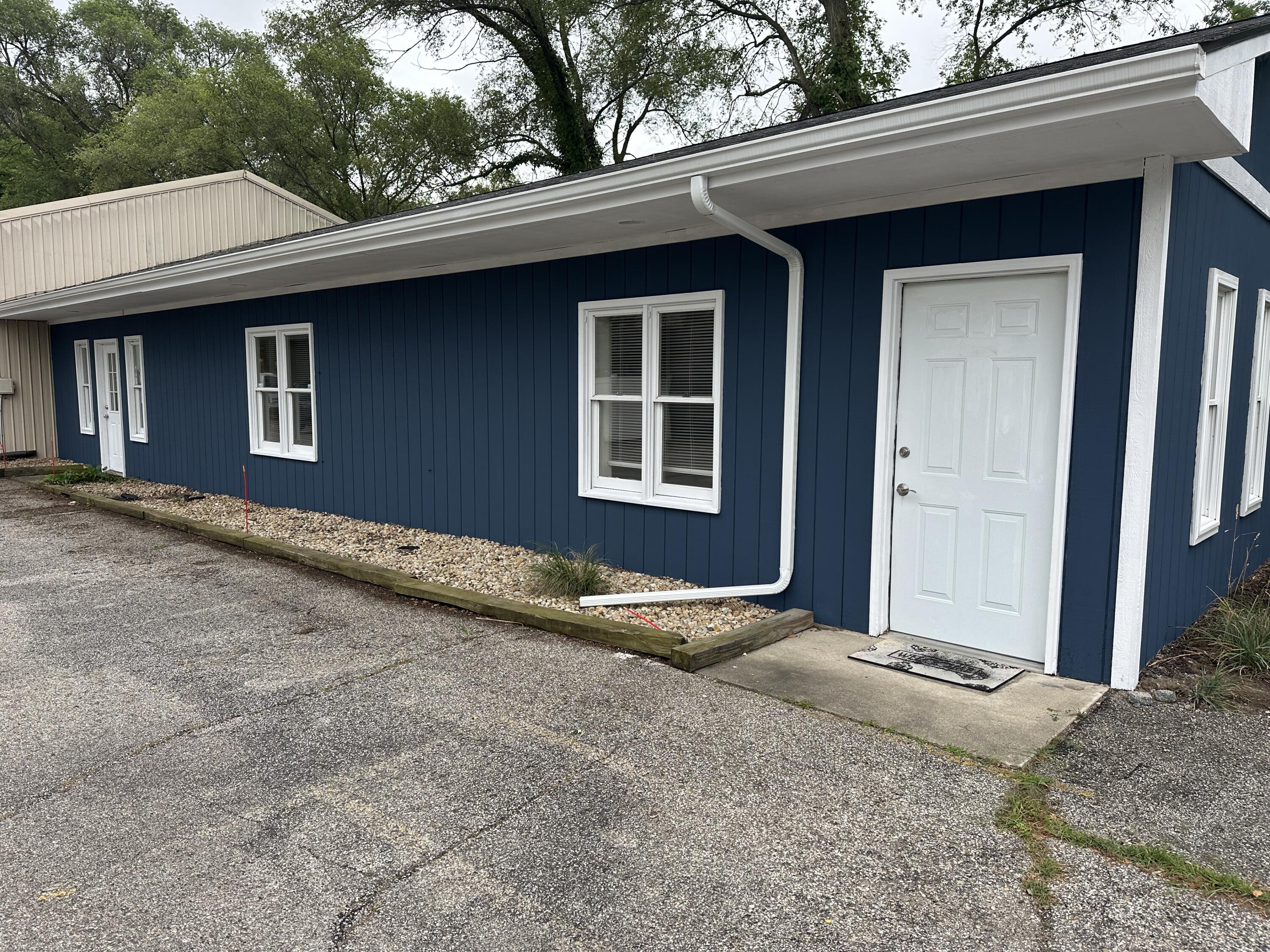 4333 Red Arrow Highway B Property Photo 3